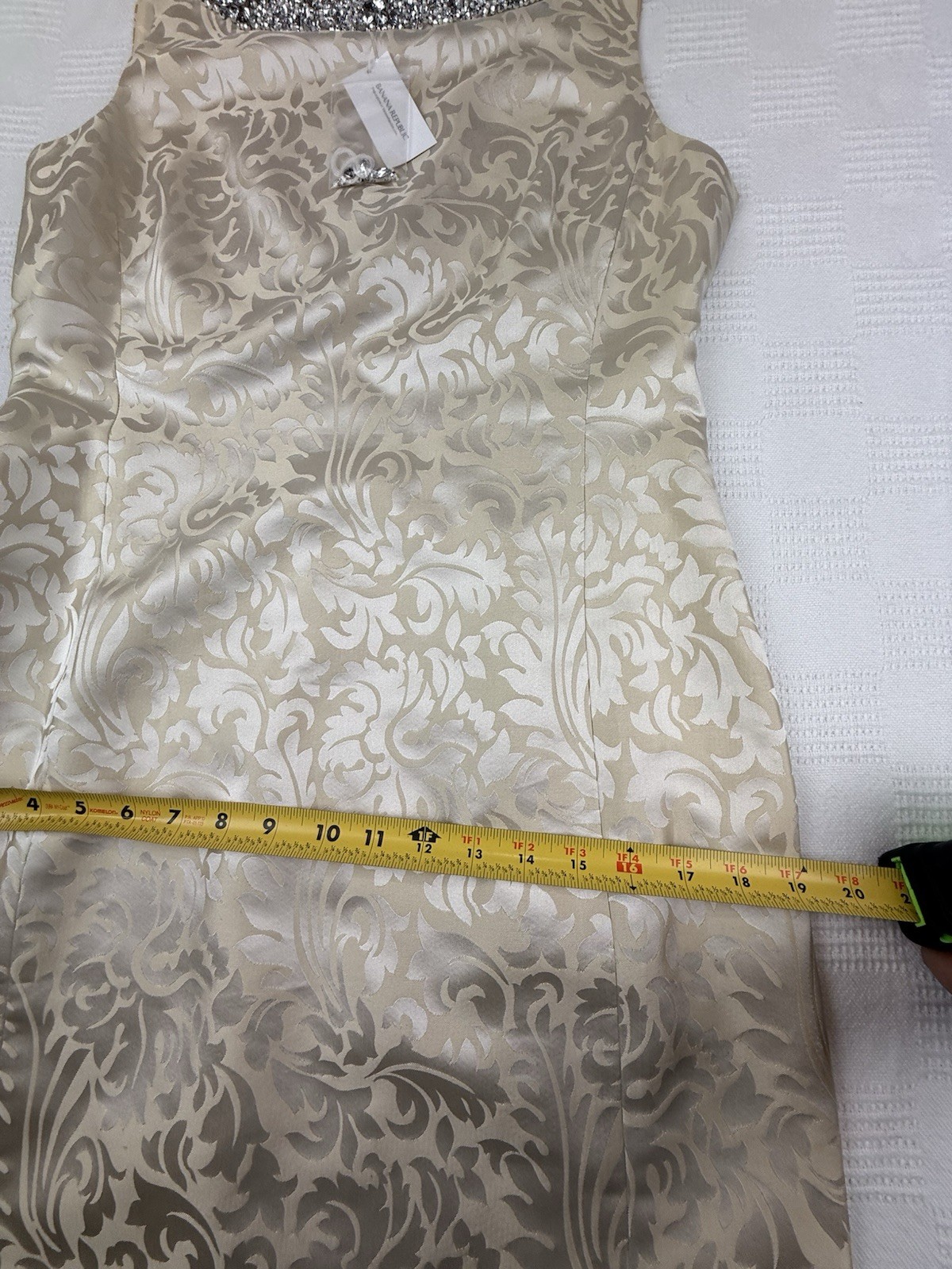 NWT BR Vintage-Inspired Womens Silk Cream Beige Dress Rhinestone Neck 8 Jacquard