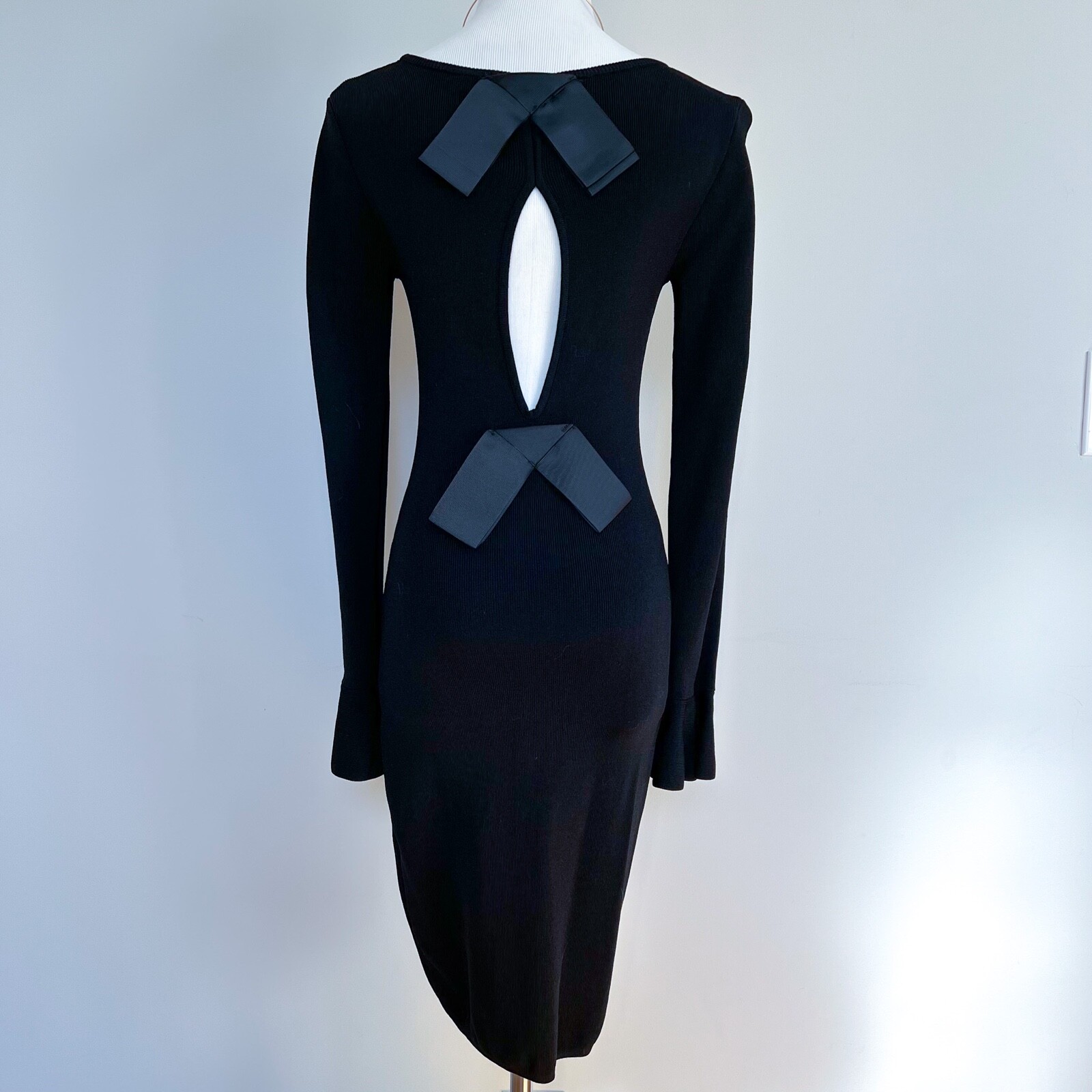 Alexia Admor Sexy Stretch Mini Black Knit Party Long Sleeve Dress Cut-Out Back