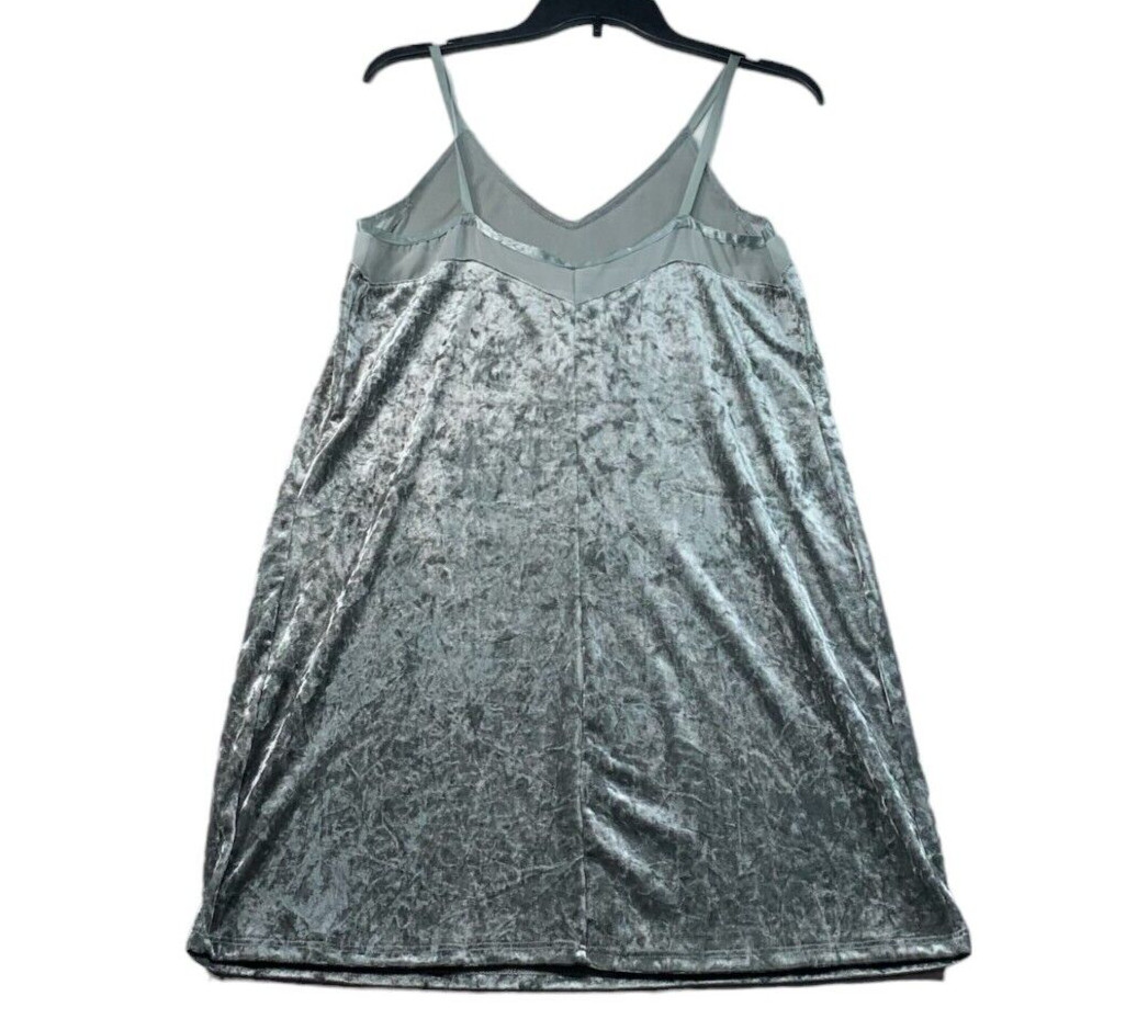 Shift Slip Dress Womens size Medium Gray Velvet Spaghetti straps Mini Dress New