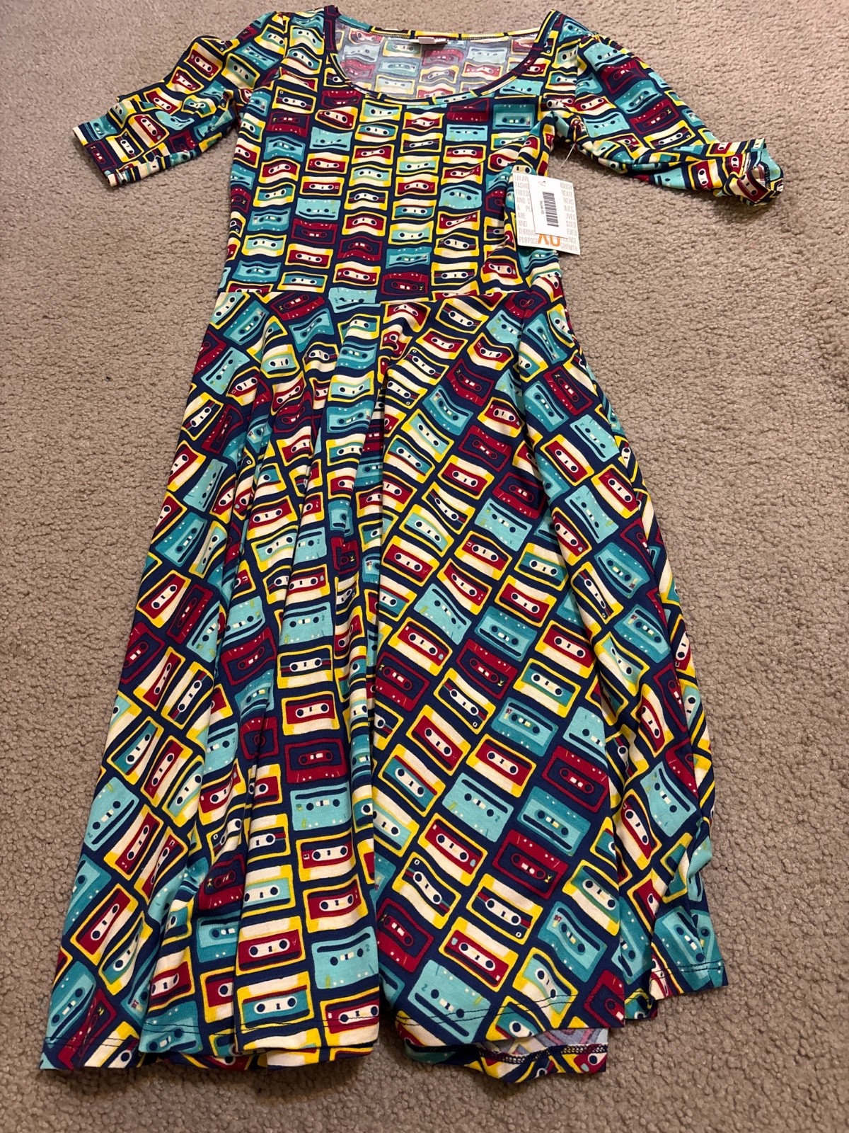 NEW Beautiful Lularoe Nicole XS Geometric 80s Cassette Tape Fit Top full skirt