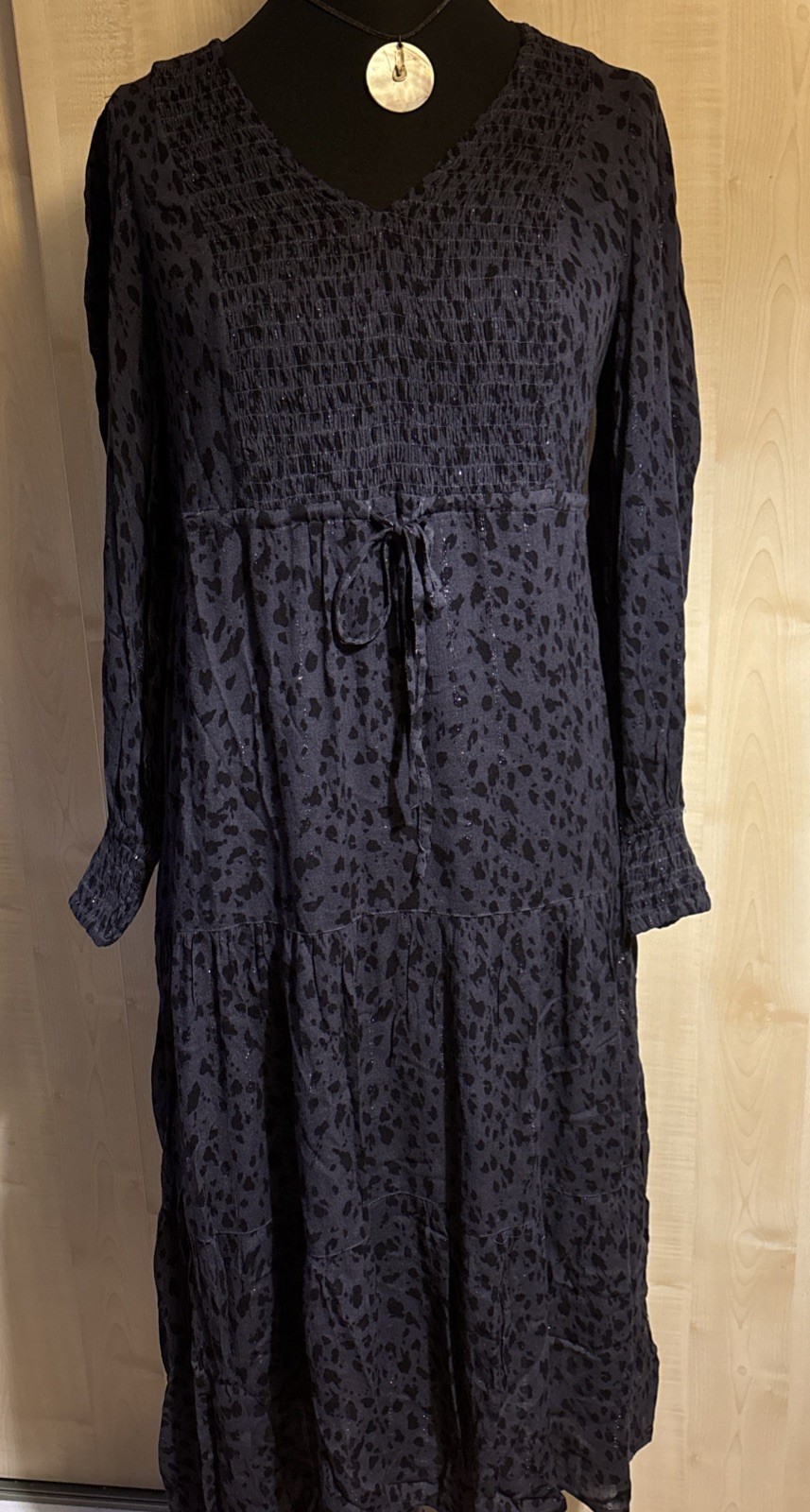 Gorgeous flattering Monsoon Summer Dress Size L (16) great for hols