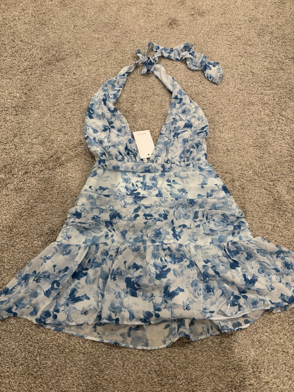 Lovers and Friends Blue White Floral Chiffon Ruffle Lined Mini Dress Size XS
