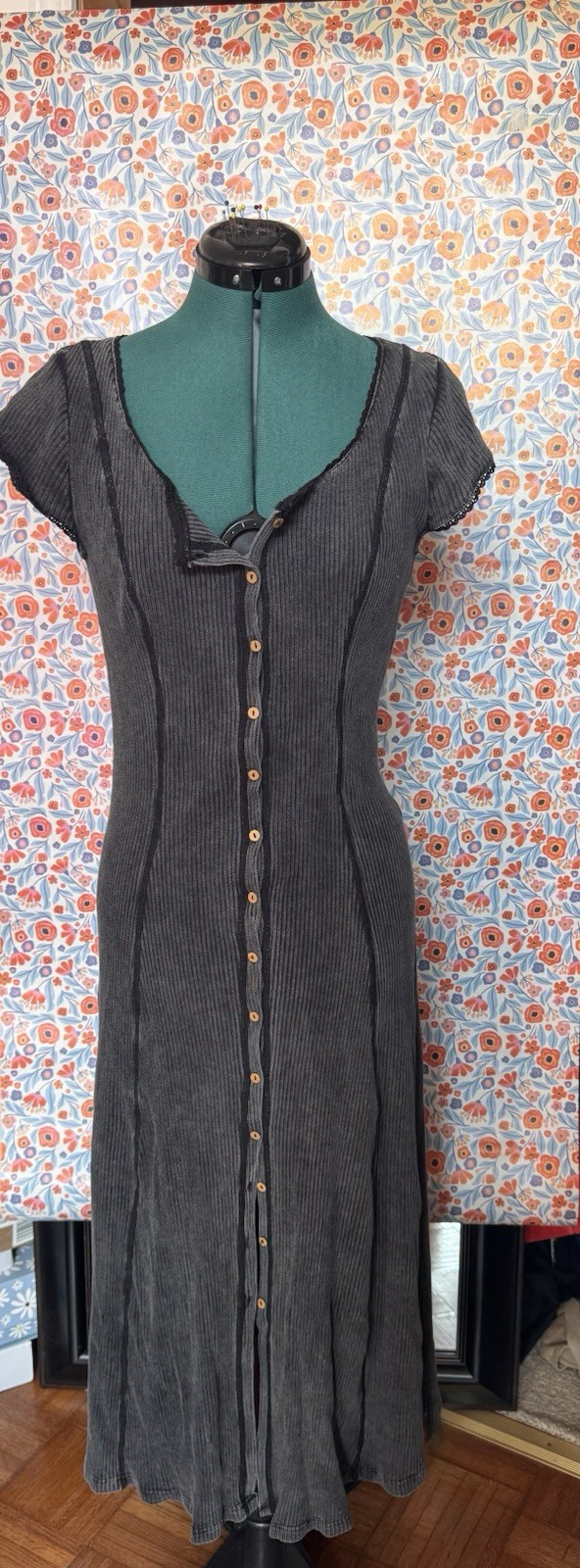 Women’s Gray Cotton Button Front Long Maxi Bodycon Dress M Lace Cap Sleeve