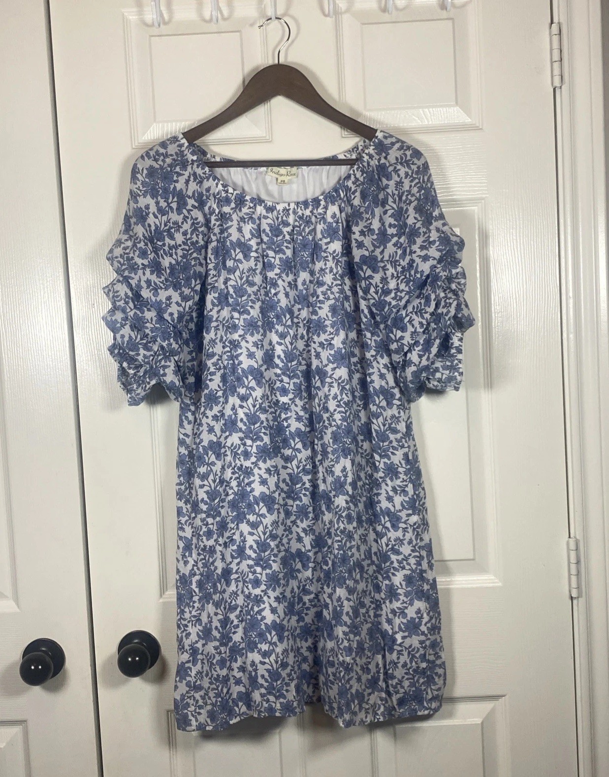 Indigo Rose, Petite Small, Blue Floral Puff Sleeve Crinkle Dress Lined Midi Boho