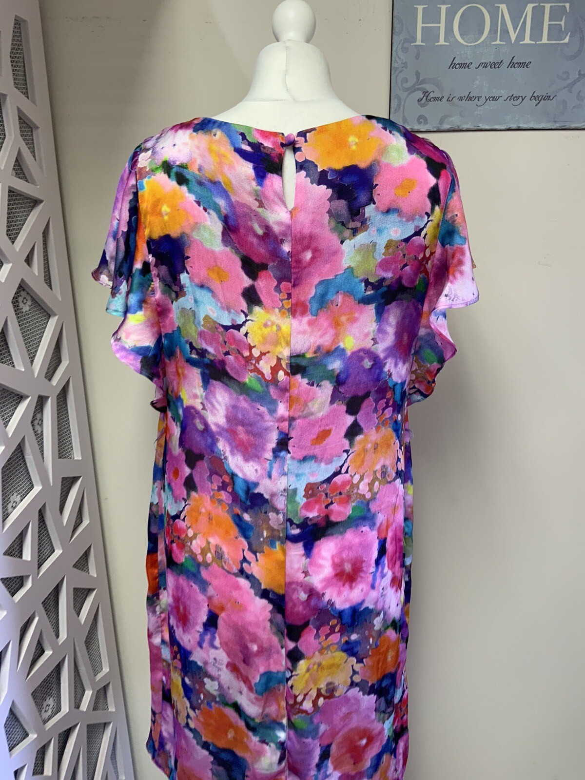 M&Co Dress Size 14 Lightweight Satin Style Fabric Short Sleeves
