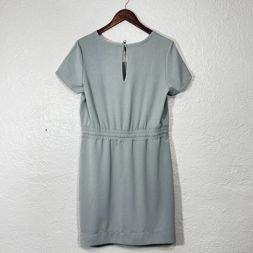 32 Degrees Cool Mini Dress Medium Sage Green Empire Waist Sporty Tennis Prep