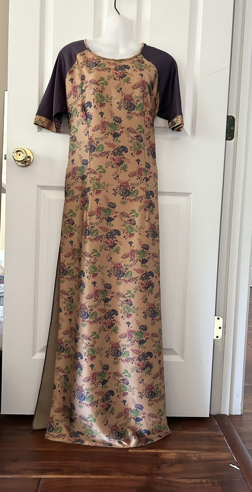 Vietnamese Ao Dai. Handmade In USA , Free Shipping ￼