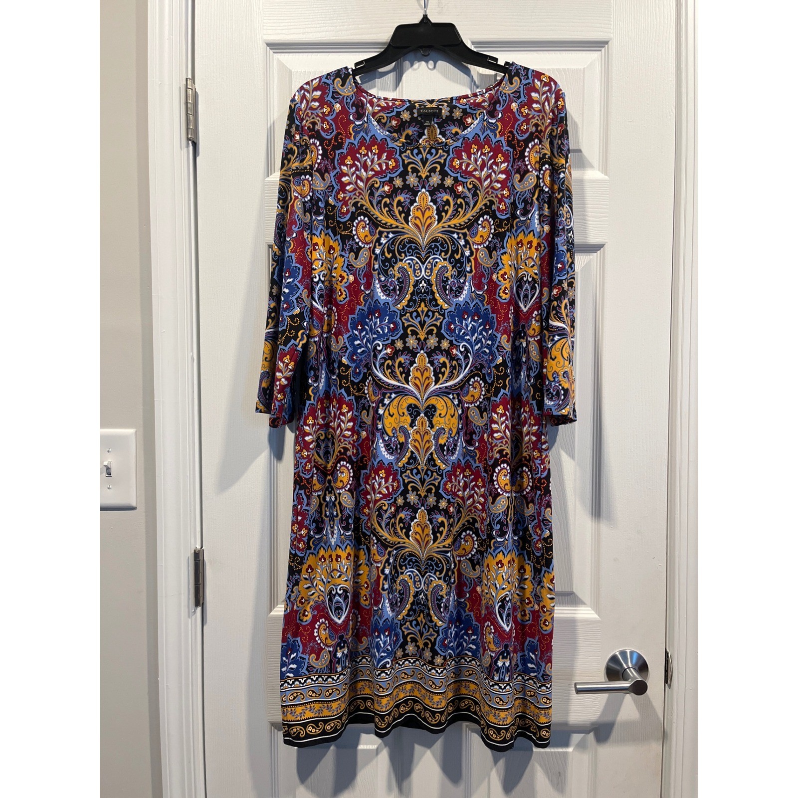 Talbots XL Paisley Medallion Shift Dress Red Blue Gold 3/4 Sleeve Button Cuff