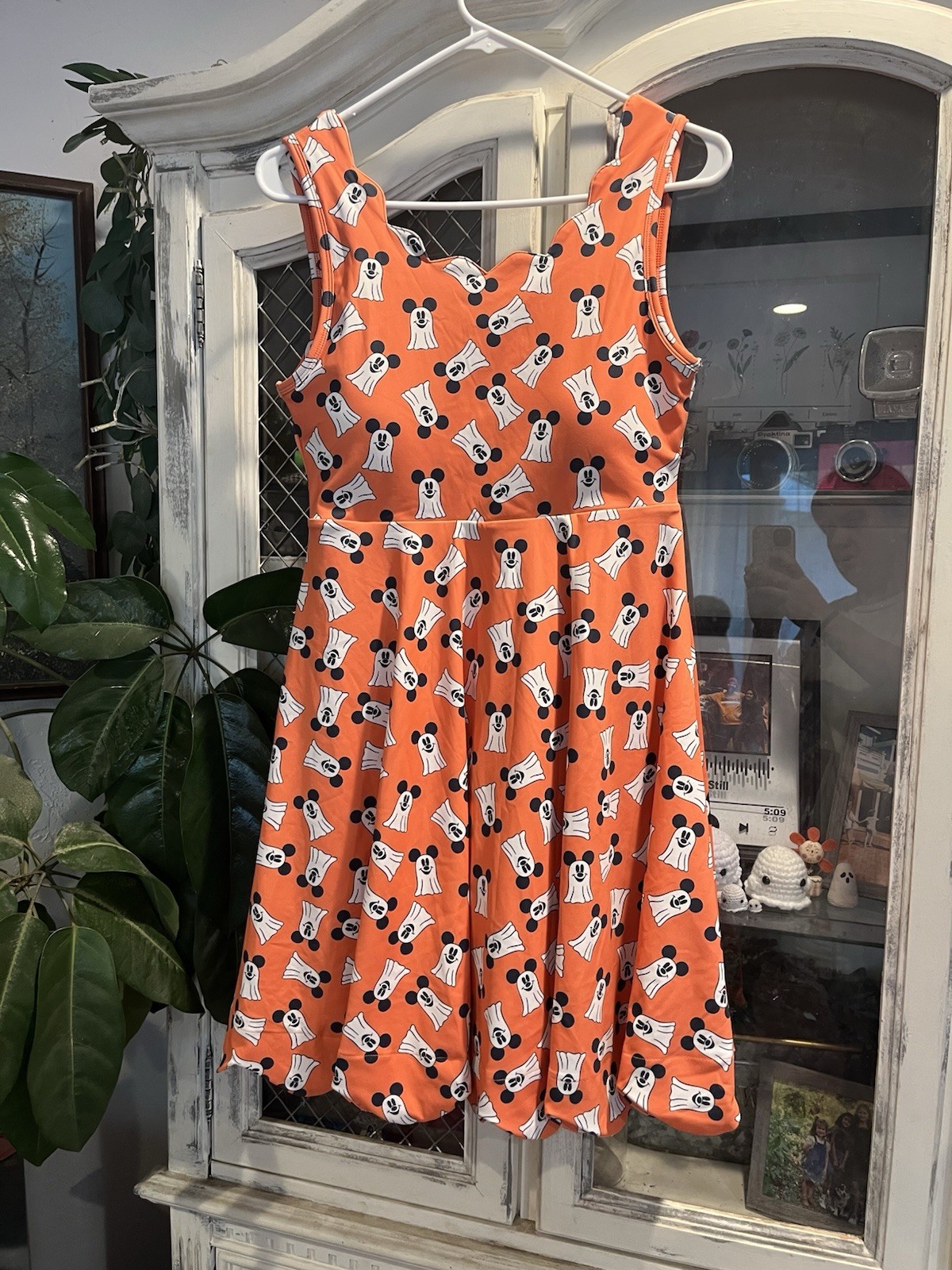Women’s boutique ghost Mickey Mouse athletic dress XL 👻