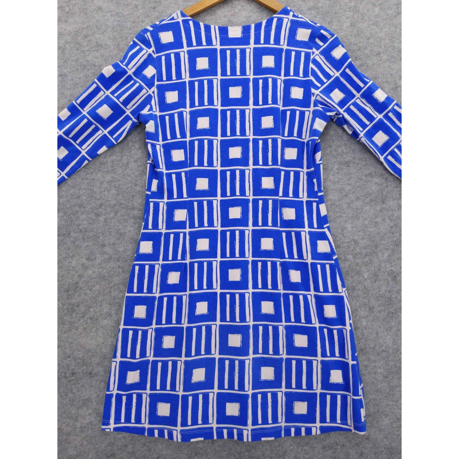 Mahi Gold Dress Women M Blue White Geometric Tile Print V-Neck 3/4 Sleeve USA