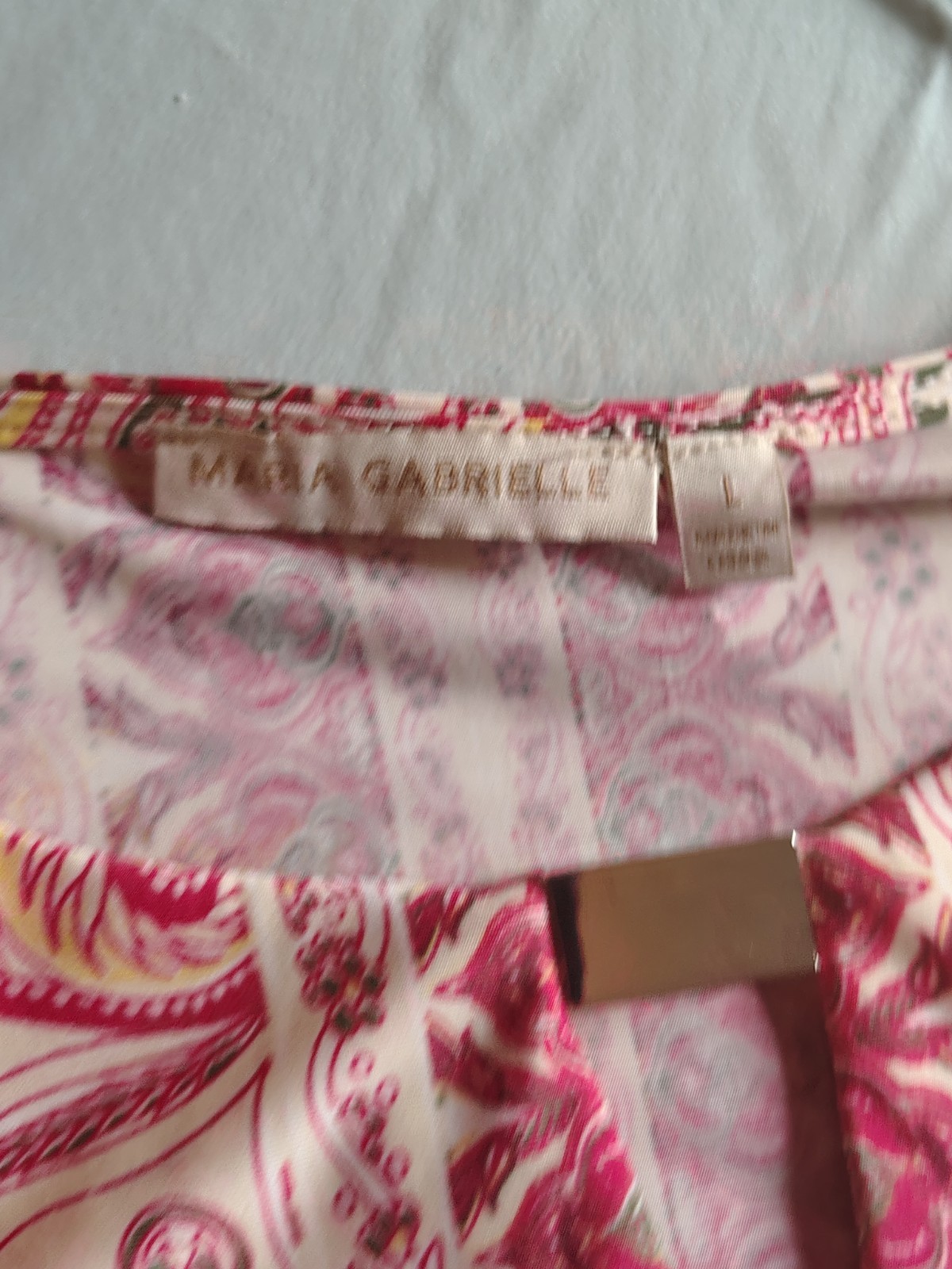 M A Gabrielle Women’s M Pink Beige Green Paisley Shift Knee Jersey 3/4 Sleeve