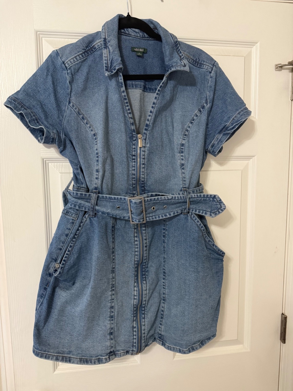 wild fable denim dress XL full zip, waisted belt with pockets summer/spring/fall