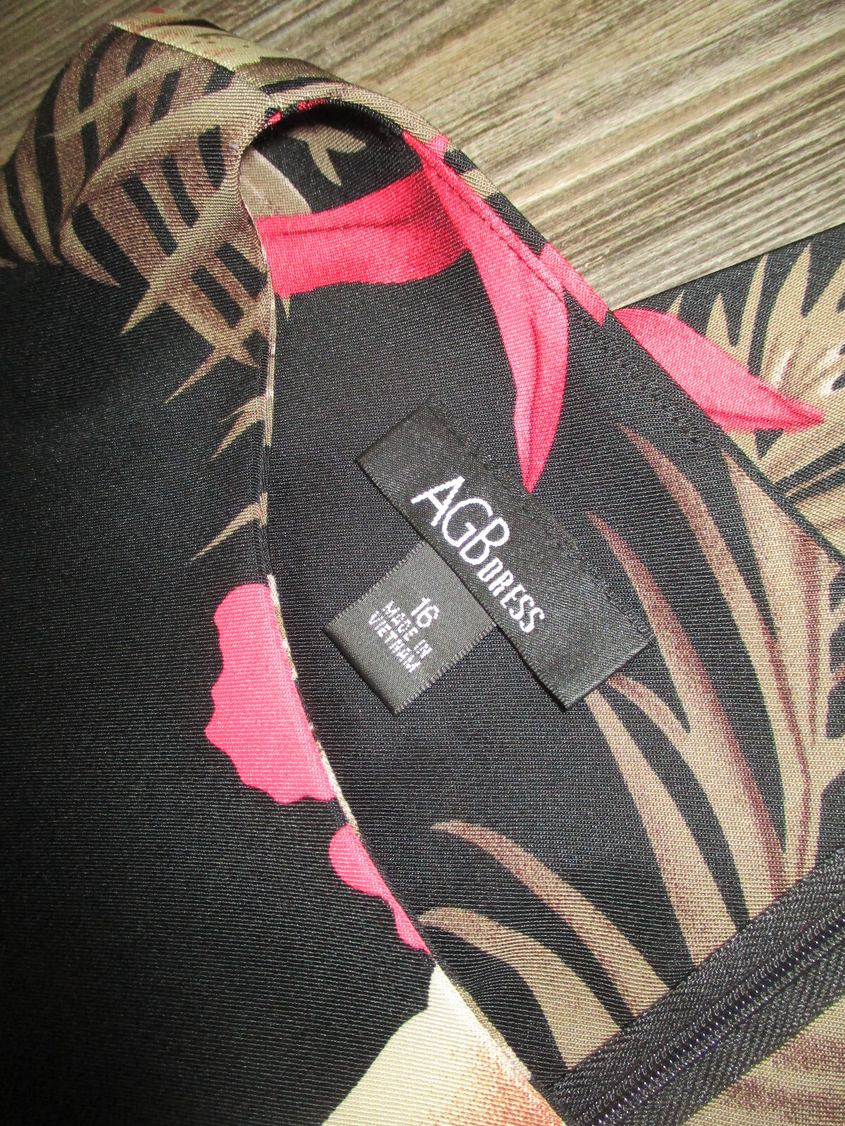 AGB Dress Black Coral Floral Shift Dress Tropical Hawaiian Slvss Dress Size 16
