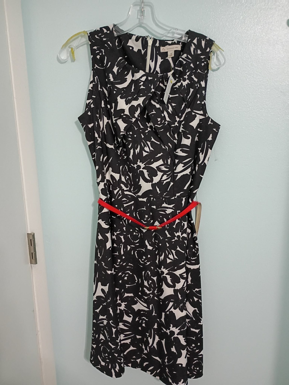 NWT Lovely Dress Barn Black & White w/ Red Belt Dress – Size 8