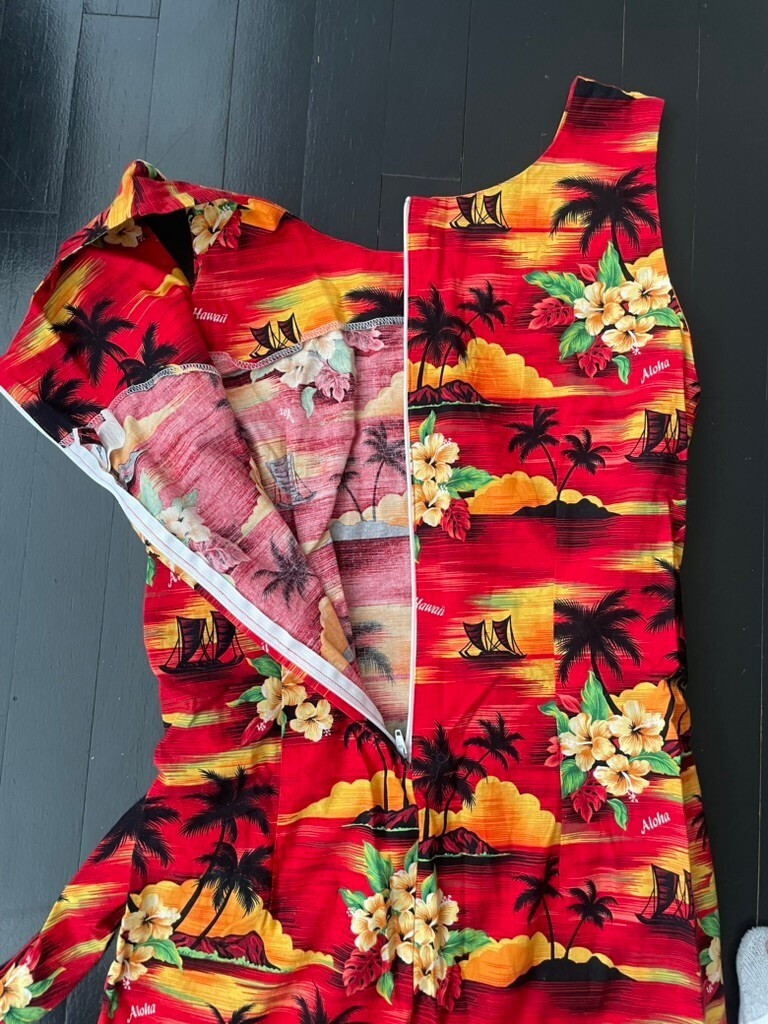 Vintage Hawaiian Red Tropical Wrap Dress XL Aloha Style