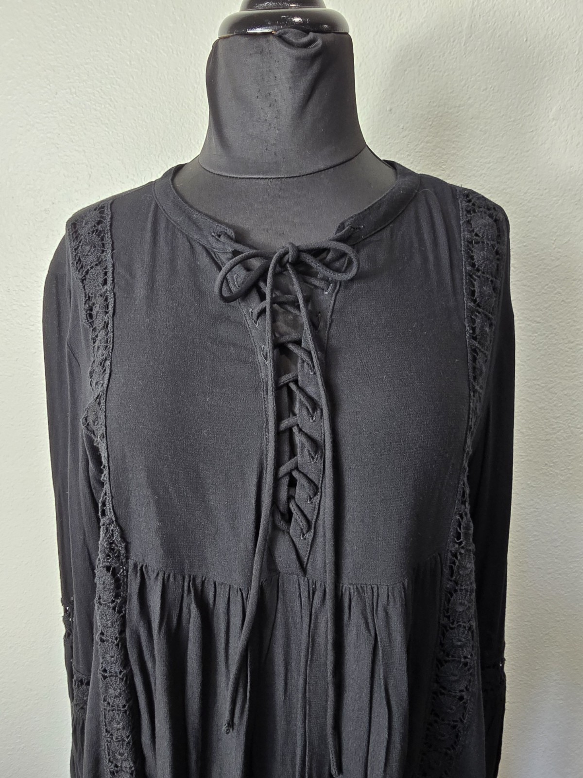 NWT Sea Gypsies by Lost “Plume Dress” Black Boho Lace Up Mini Dress – S