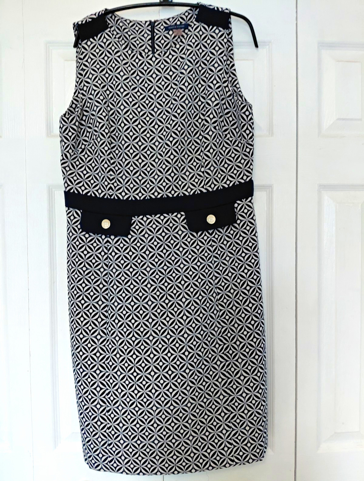 Tommy Hilfiger Women’s 8 Black/White Geometric Sleeveless Knee Shift Dress