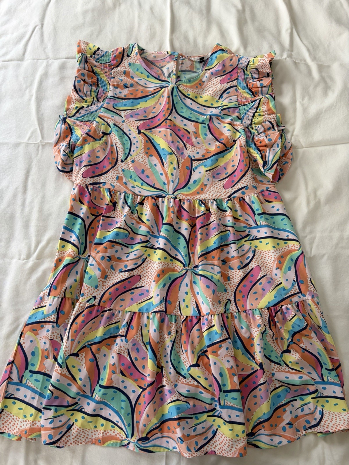 Boutique Multicolor Flutter sleeve Dress With Tiered Ruffles Size M