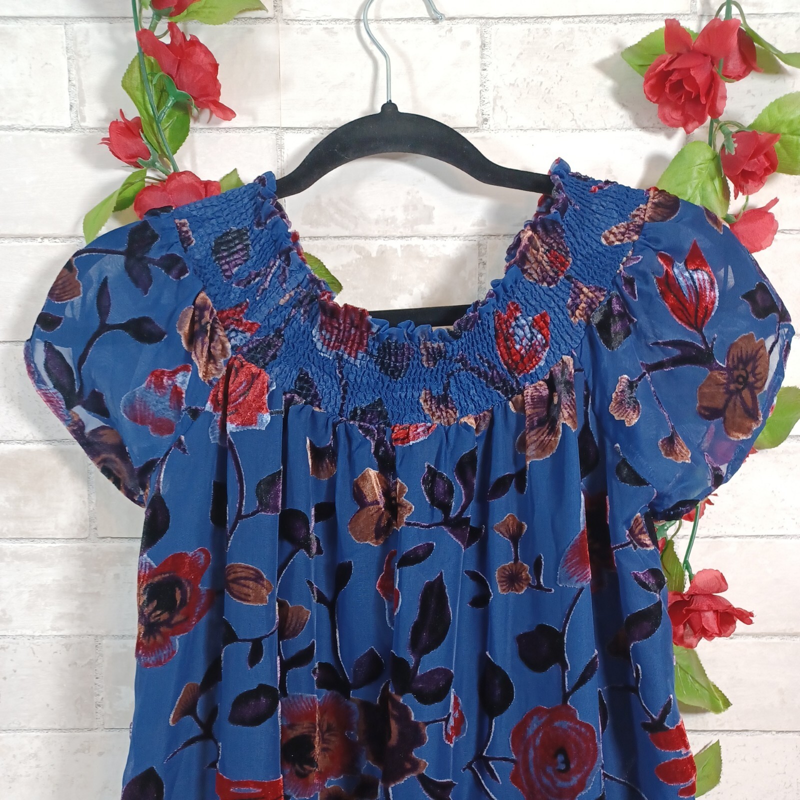 En Creme Size S Short Mini Velvet Burnout Roses Dress Navy