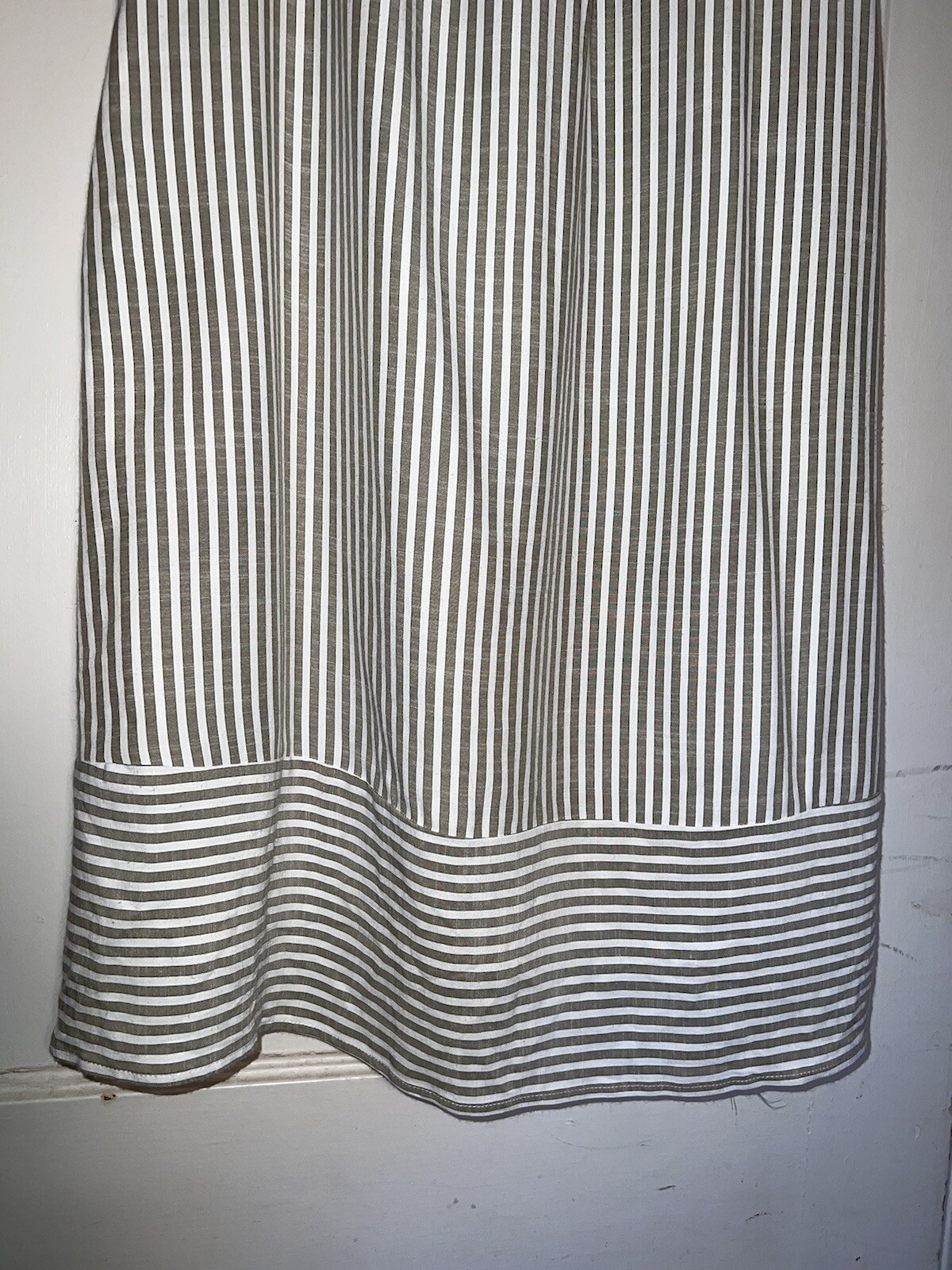 Pomander Place Tuckernuck Green Tan Striped Sleeveless dress Size S. d491