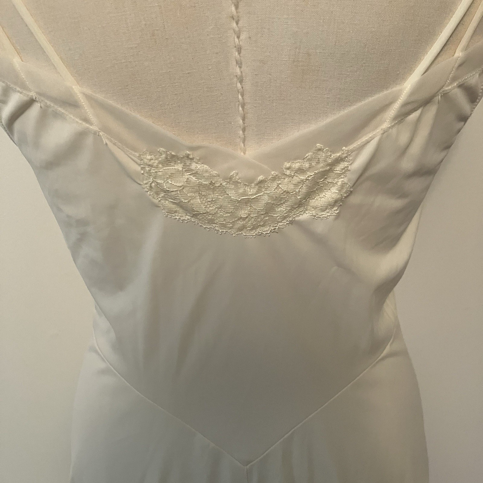 VTG Nylon Slip Dress Lace Basque Waist Chemise Maxi Coquette Ivory Regency Sz 32