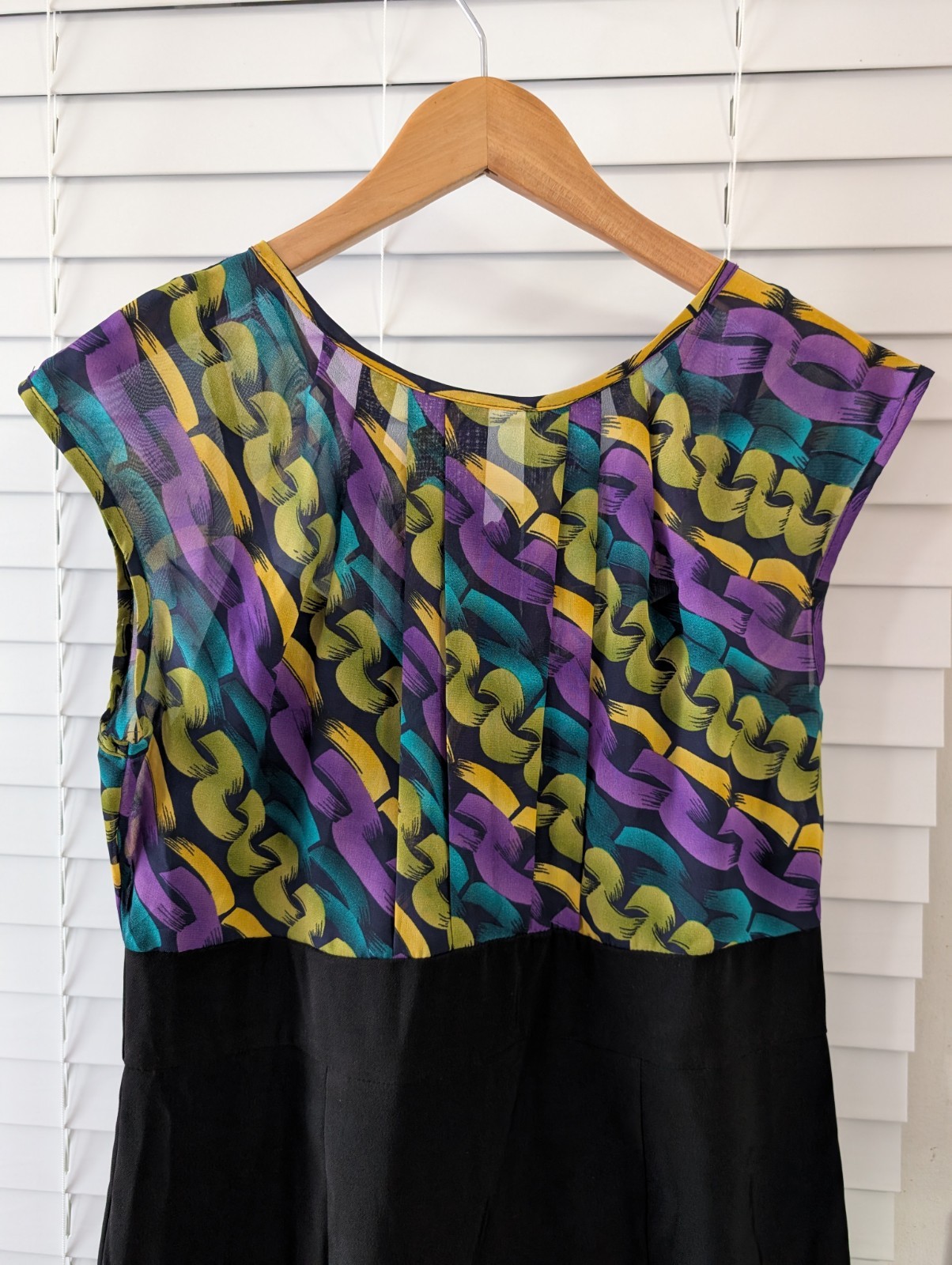 ALYX Dress 12 Black Multicolor Zipup Sleeveless Back Slit Stretch Sheer Line Top