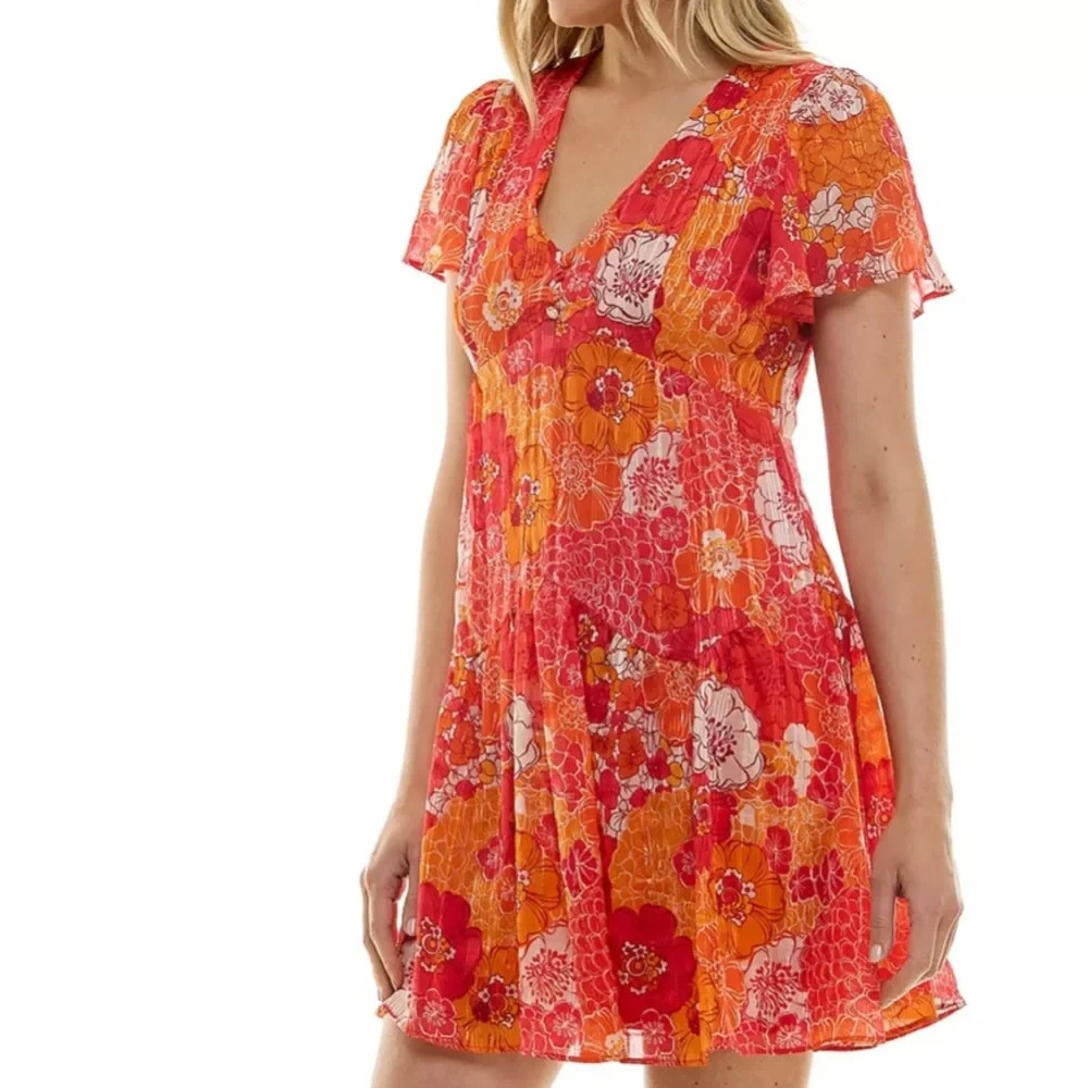 Taylor Floral Babydoll Tiered Shiny size 10 Whimsical Dress