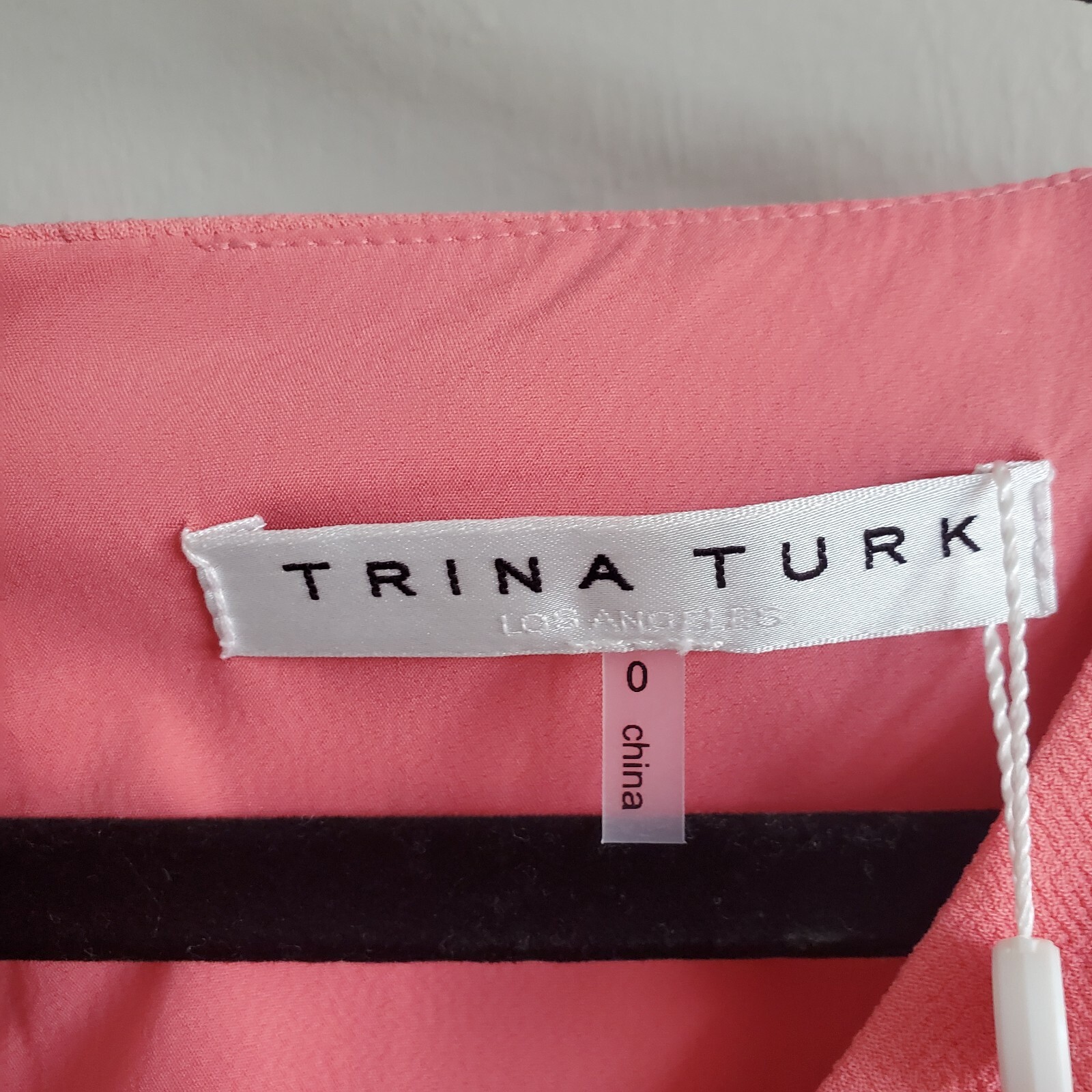Trina Turk Women’s Lemonade Short Sleeve V-Neck Shift Mini Dress Ginger Size 0