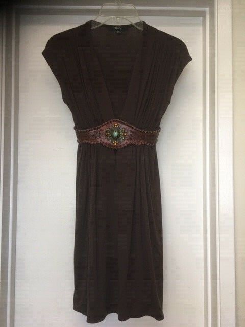 SKY BRAND DEEP V NECK BROWN DRESS w LEATHER JEWELED BELT Sz XS EUC