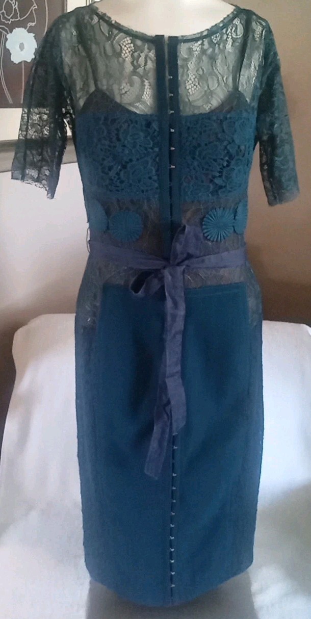 Beguile By Bryon Lars Teal Green Carissima Crochet Lace Hook & Eye Dress Sz 2