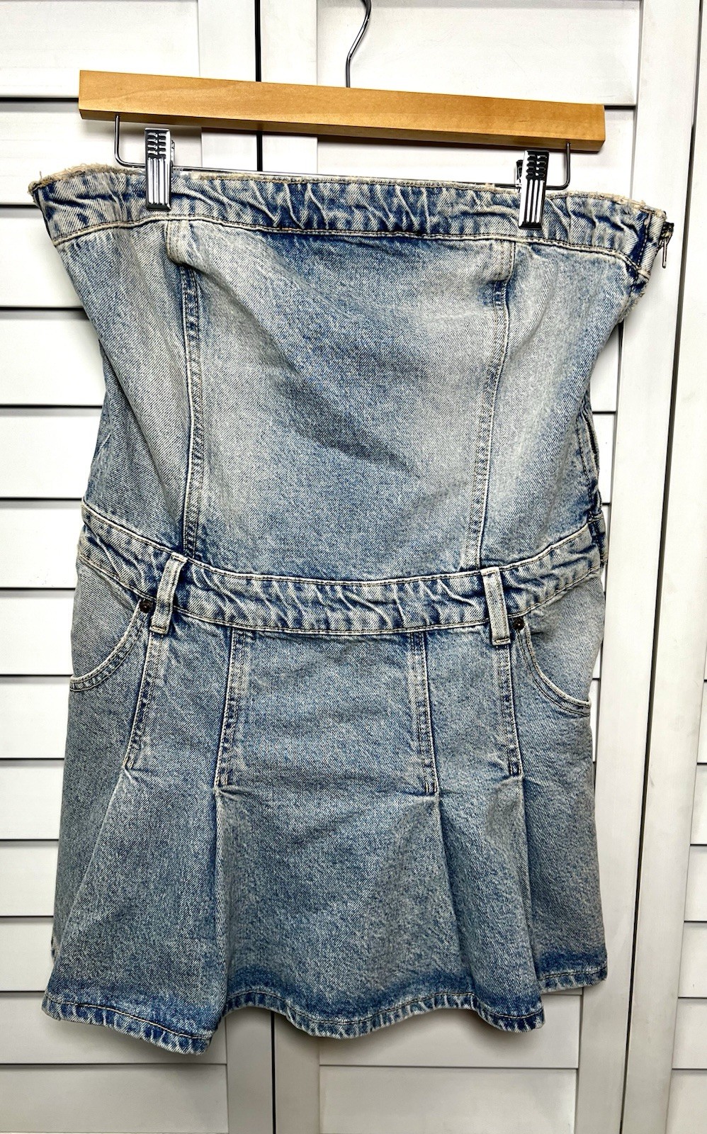 Zara Strapless Pleated Denim Mini Dress Boho Women’s Size Medium Light Wash