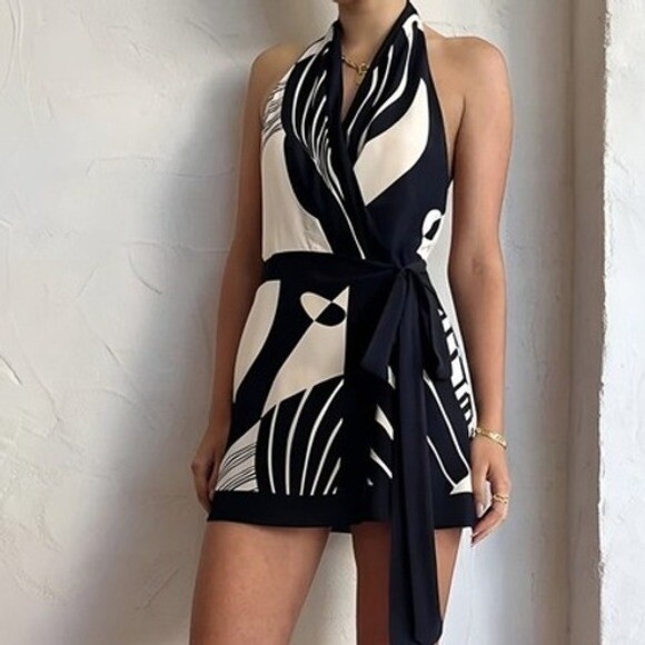 Halter Mini Dress Abstract Print Sleeveless Belted Colorblock Black White S