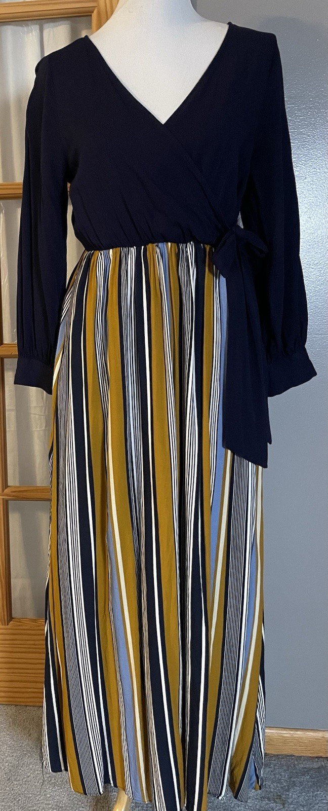Anthropologie JODIFL Maxi Dress Sz M Navy Gold Stripes Bow V Neck Modern Classic
