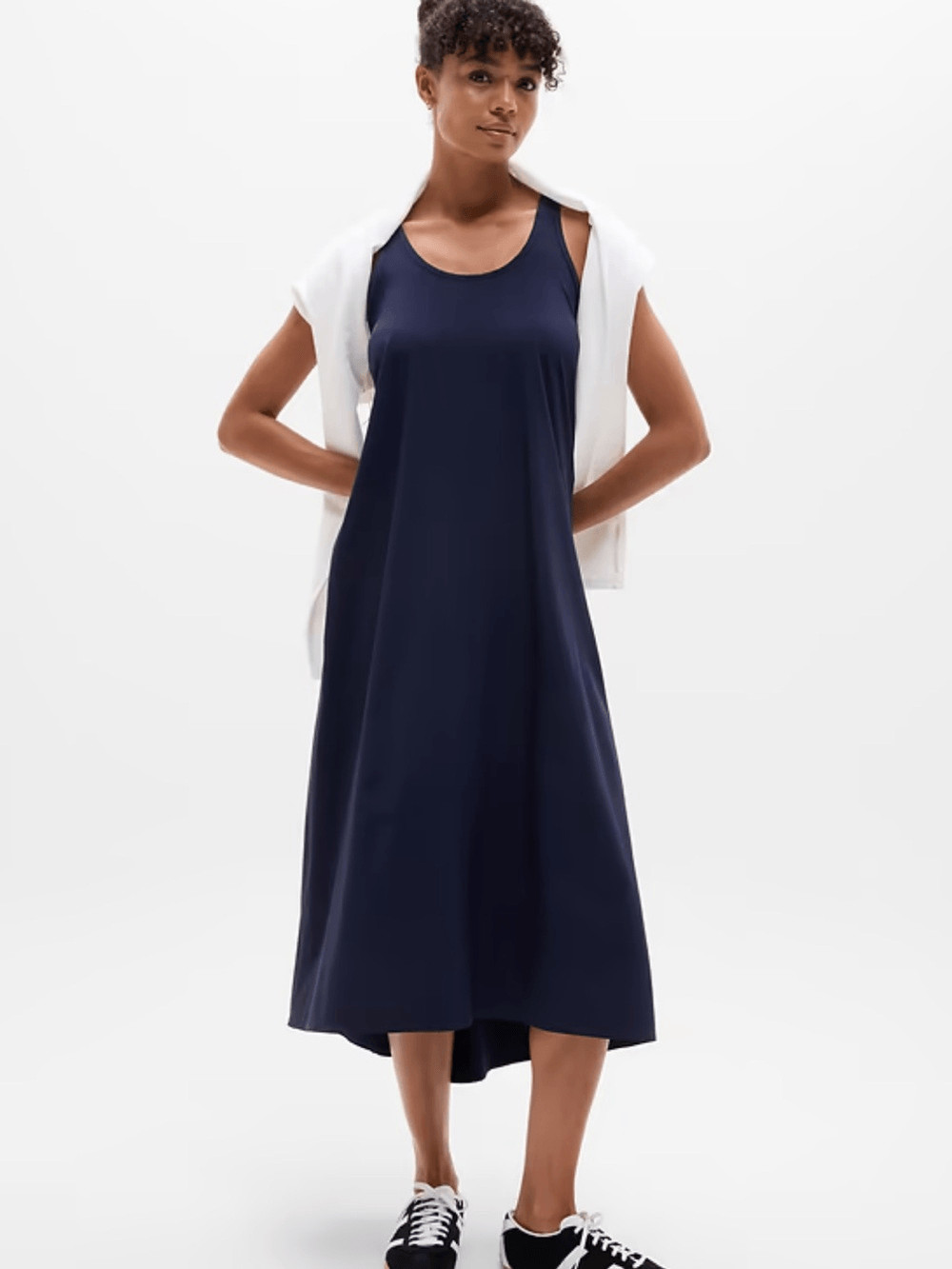 Athleta Women’s Presidio Traveler Maxi dress in Navy in a size Small