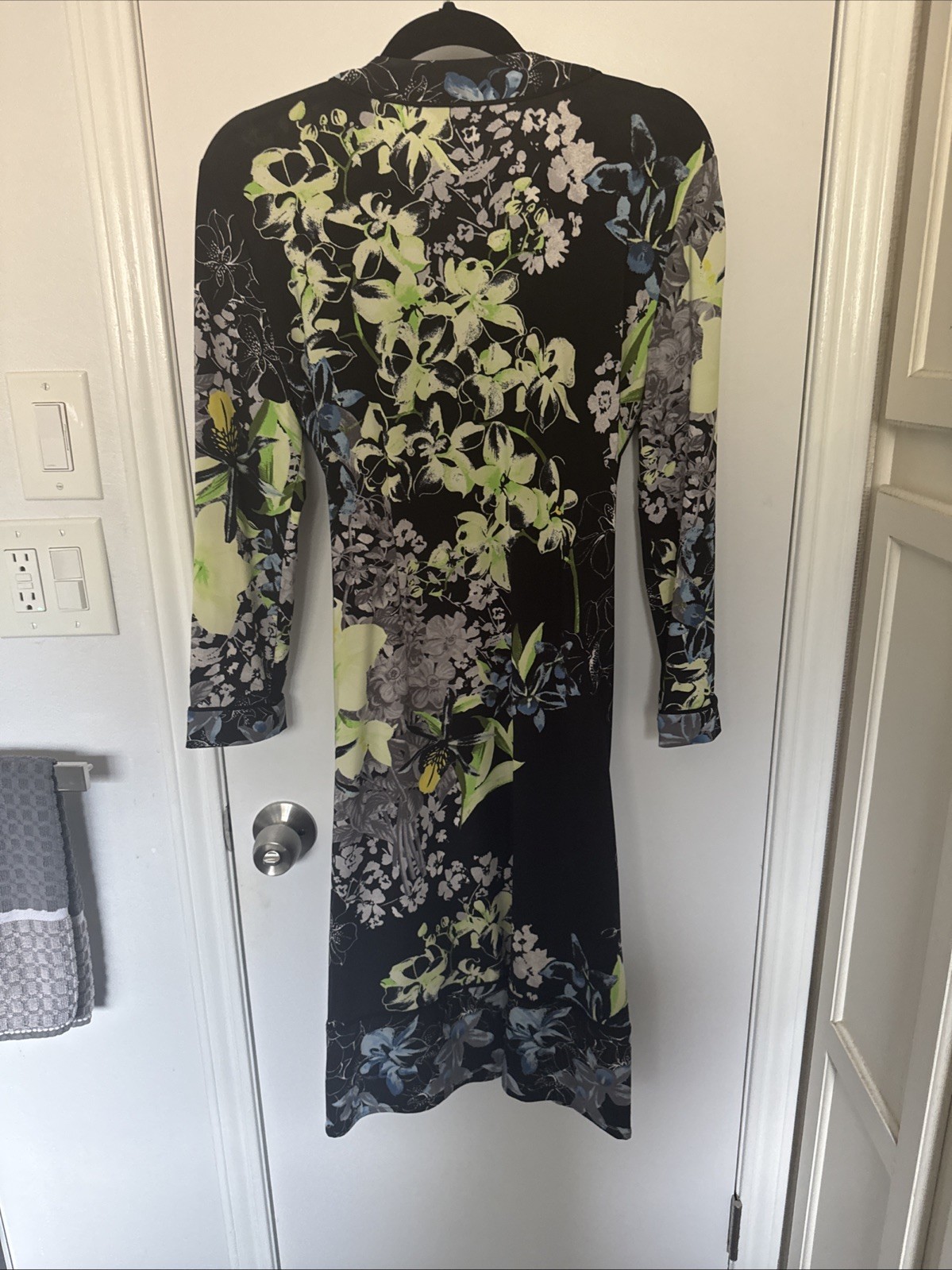 BCGG Wrap Dress Large
