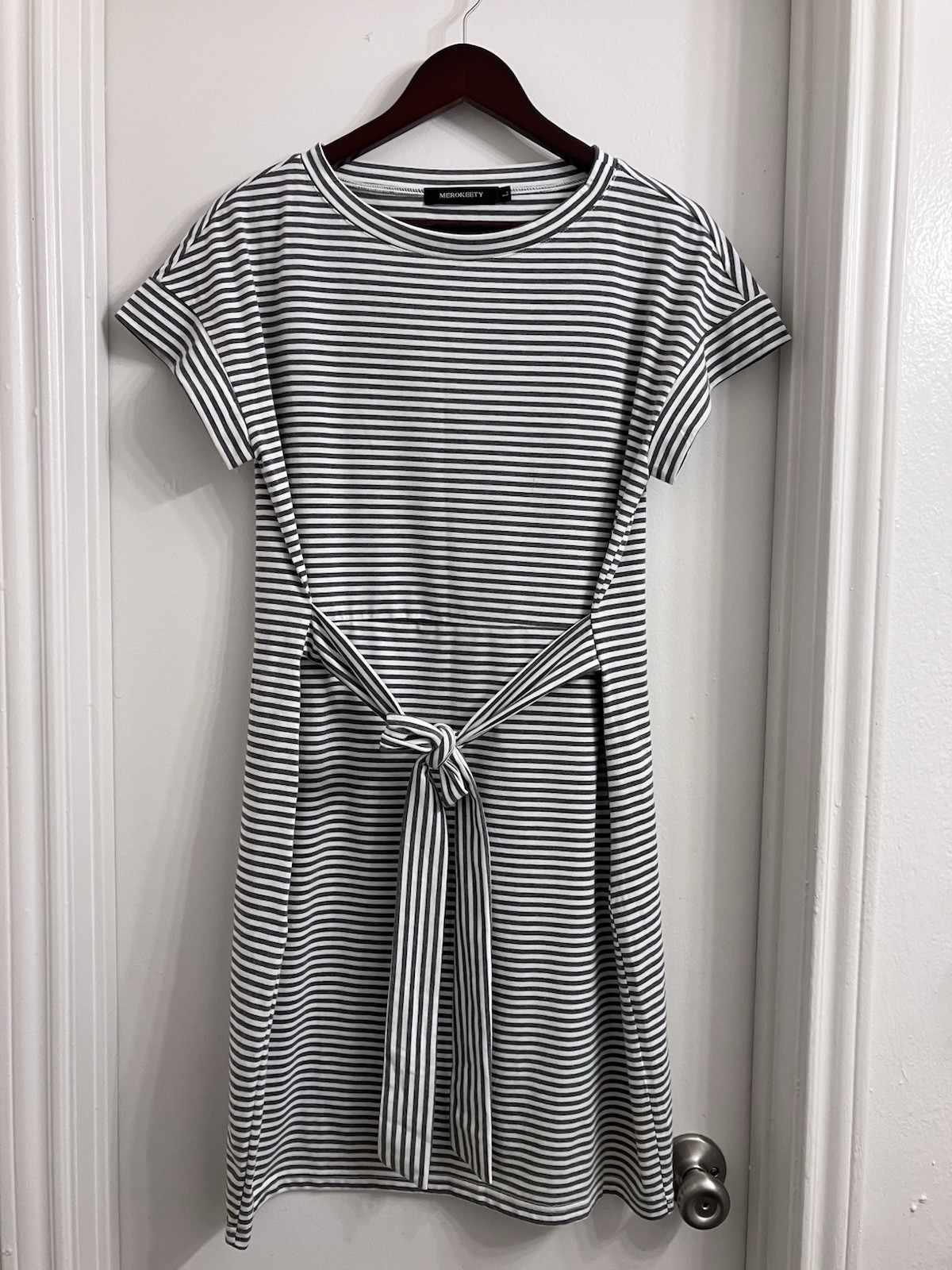 MEROKEETY Striped Tie Waist Dress Large Gray White Short Sleeve Pockets