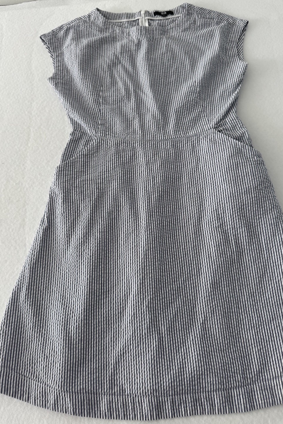 Uniqlo Cotton Seersucker Dress Size medium