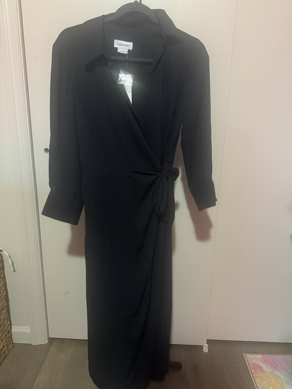 Calvin Klein Women’s Black Solid Wrap Dress Long Sleeve Collared, Size 10