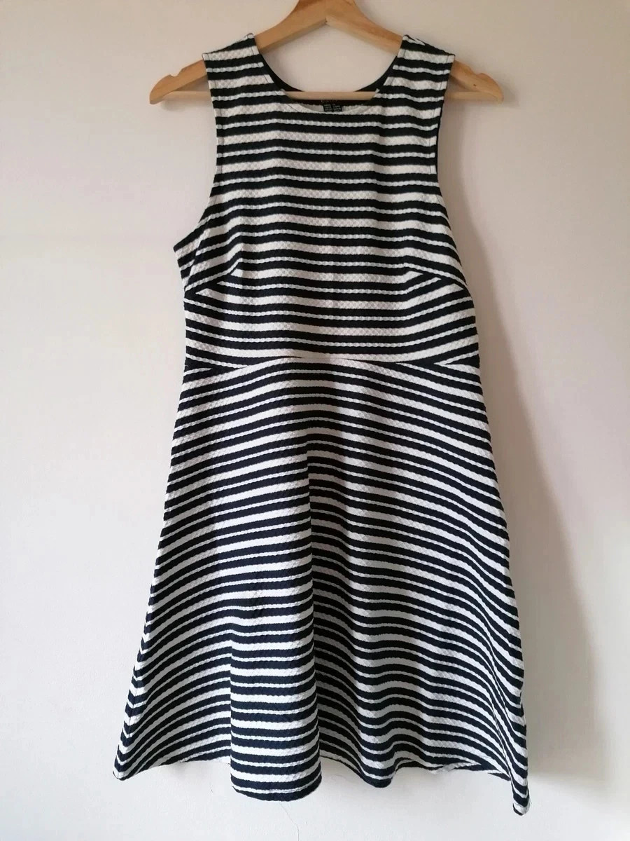 Women’s Dress Size 12 Used Clothing Second Hand Clothes Party Date Summer
