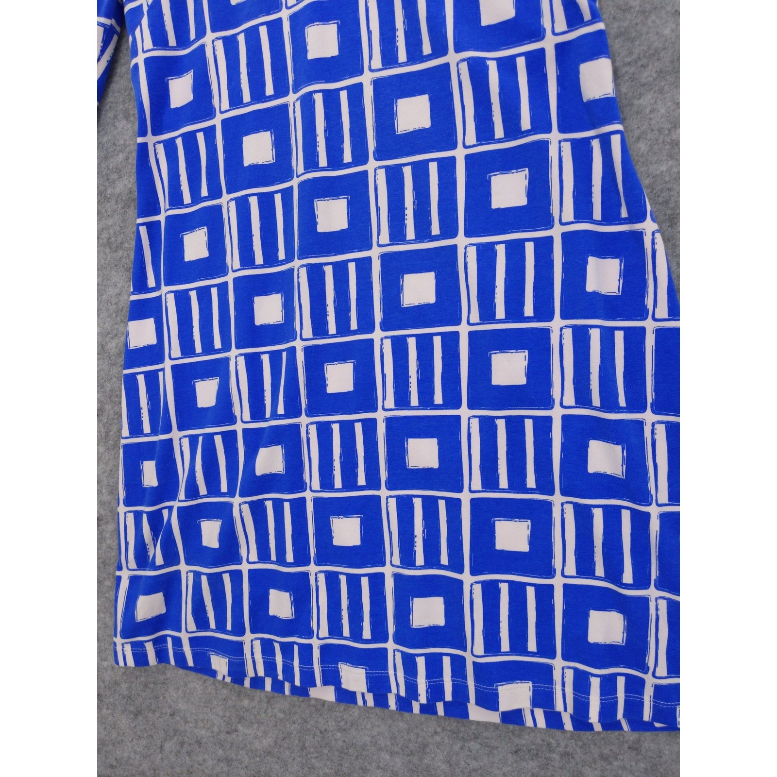 Mahi Gold Dress Women M Blue White Geometric Tile Print V-Neck 3/4 Sleeve USA