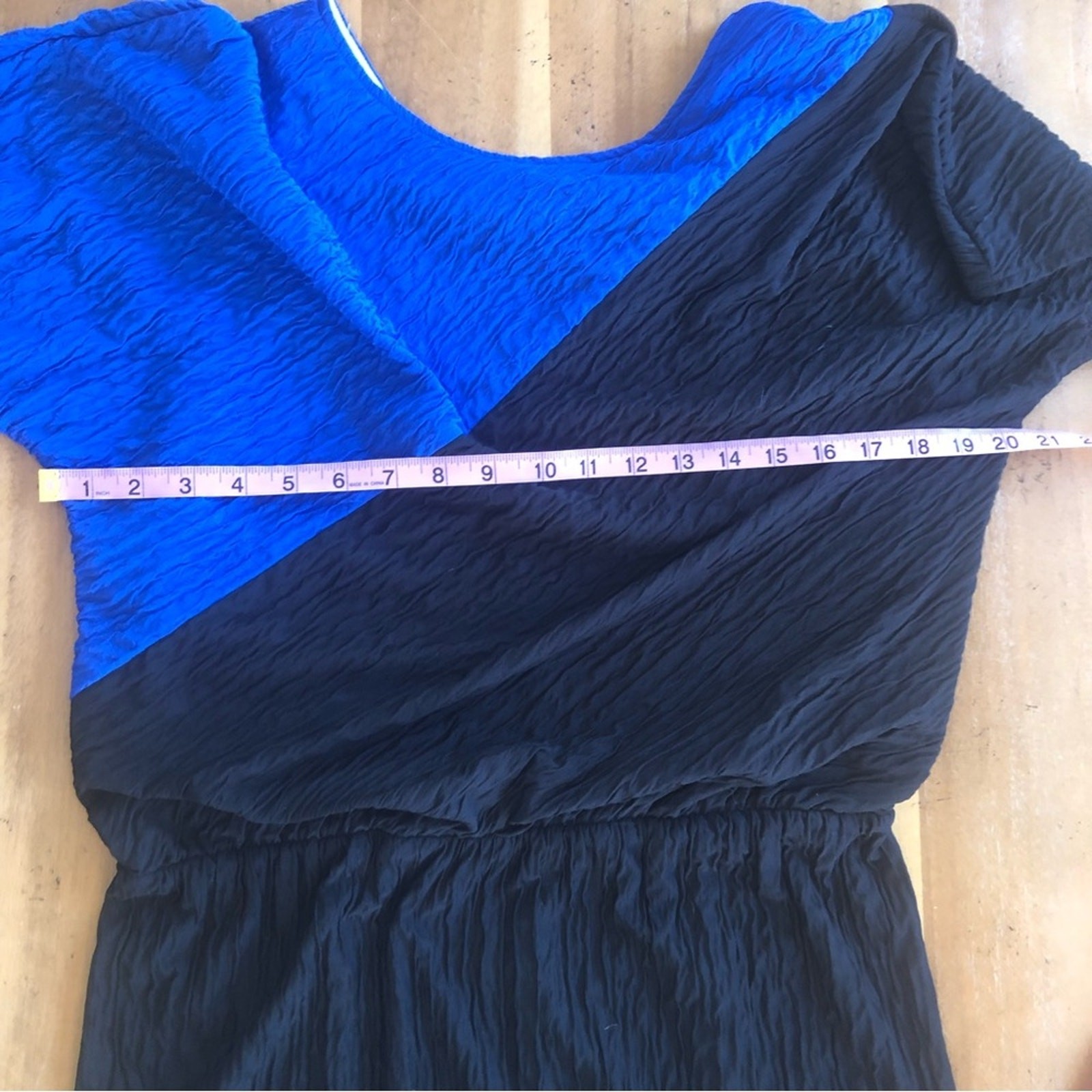 Vintage Black and Blue Colorblock Crepe Short Sleeve Elastic Waist Blousy Medium