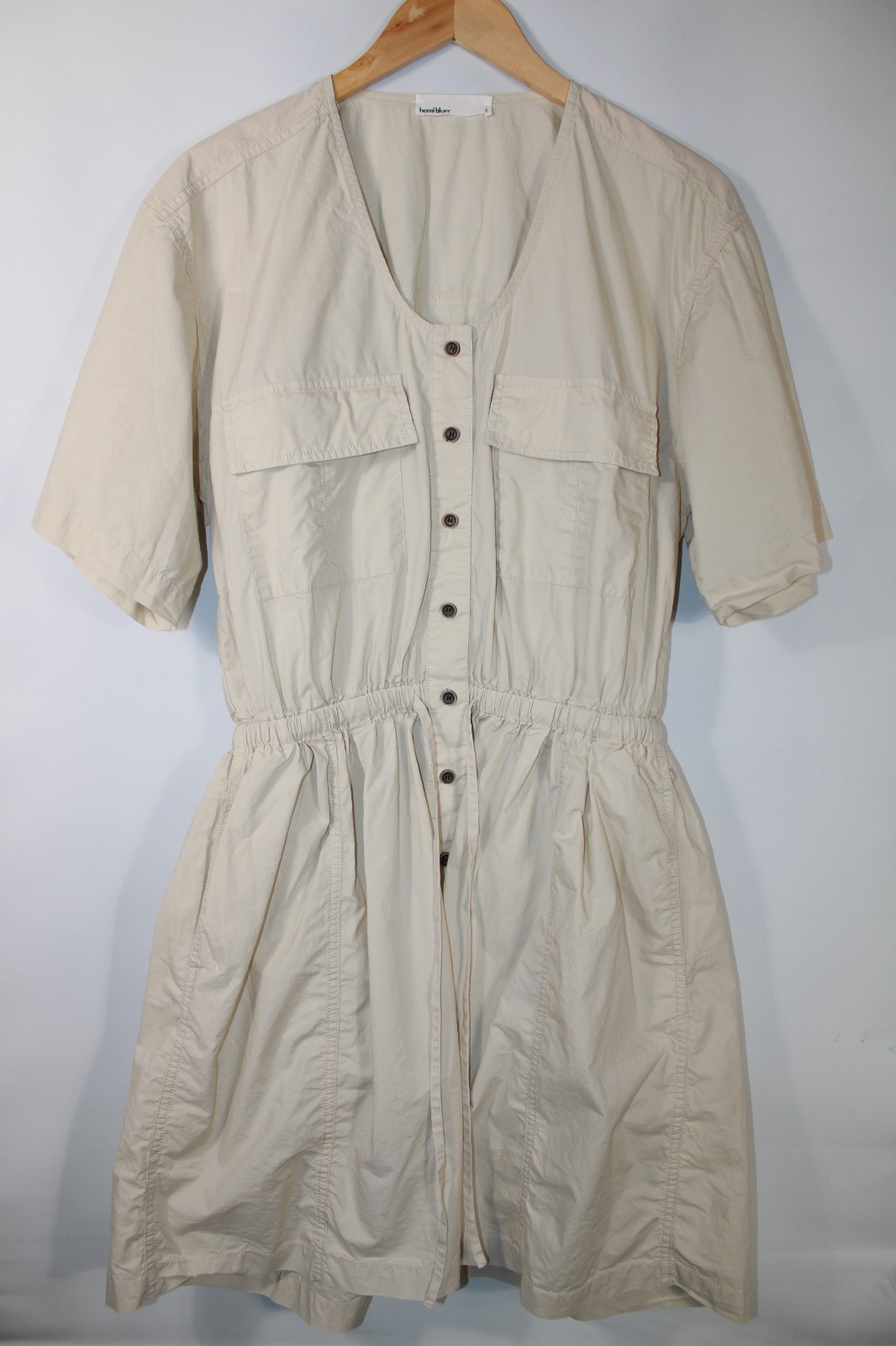 Hemi Blurr Women’s Small Beige Short Sleeve Dress