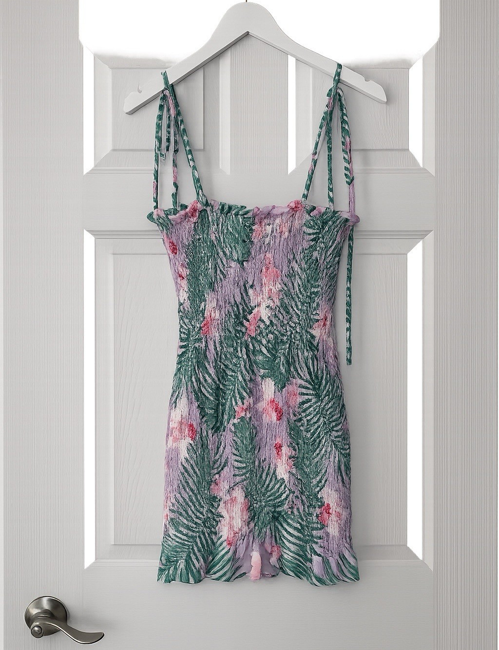LeVampe Women’s Tropical Floral Smocked Sleeveless dress Green Pink Size M