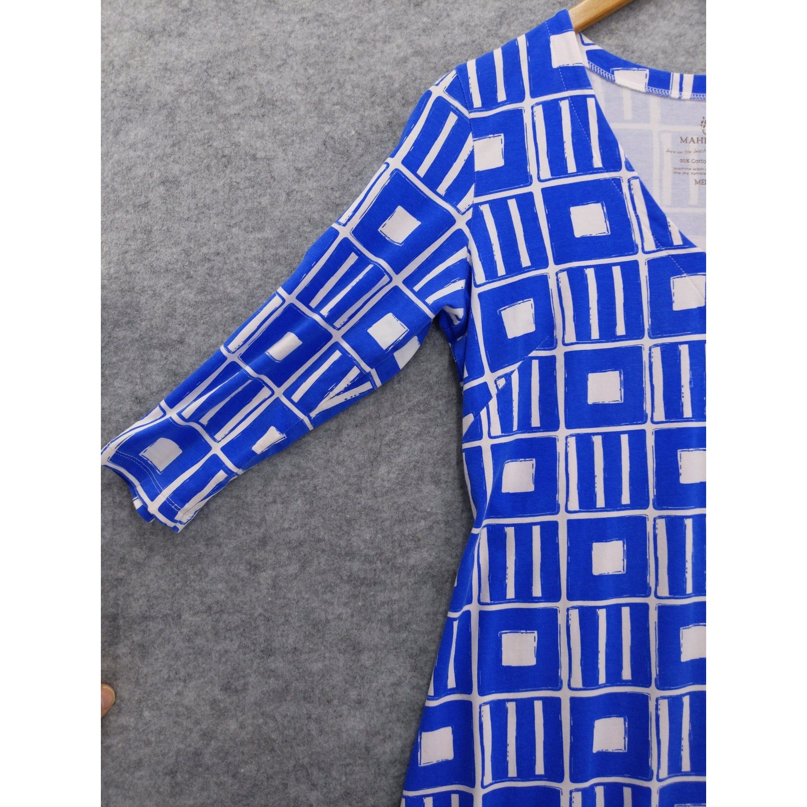 Mahi Gold Dress Women M Blue White Geometric Tile Print V-Neck 3/4 Sleeve USA
