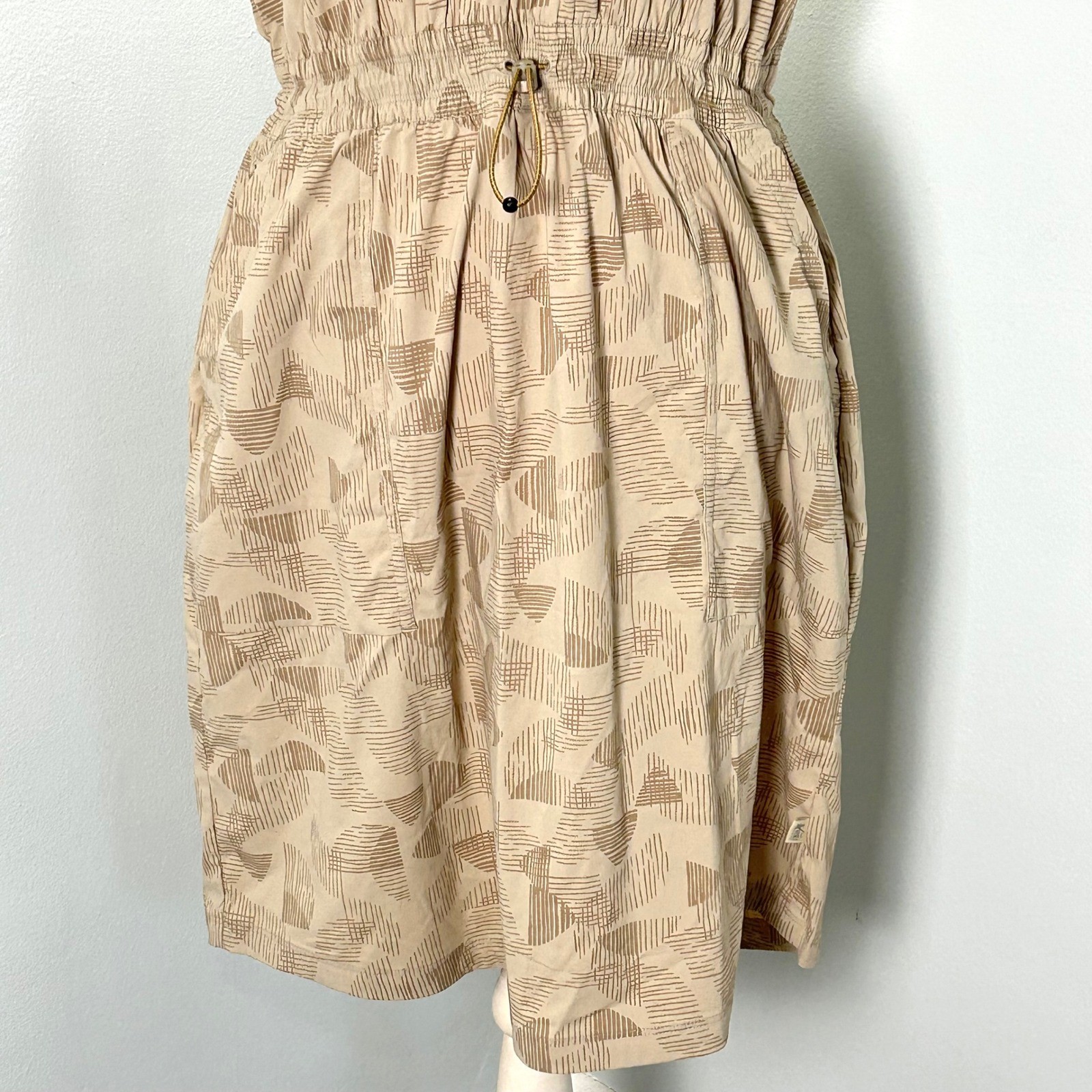 REI Co Op Womens Trailmade Dress Tan Beige V Neck Drawstring Gorpcore Hiking Med