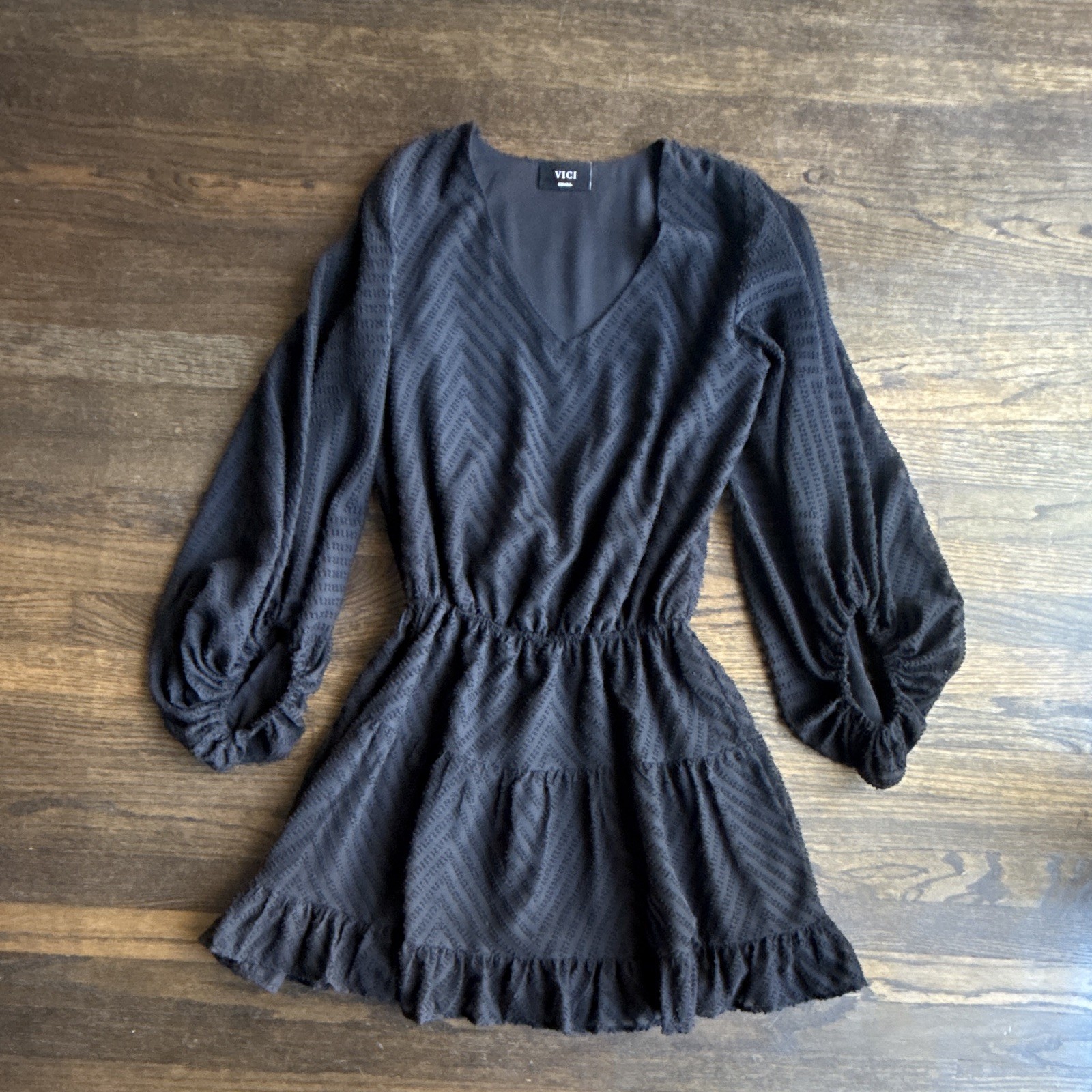 VICI Women’s Black Solid V-Neck Puff Long Sleeve Mini Dress Elastic Waist S