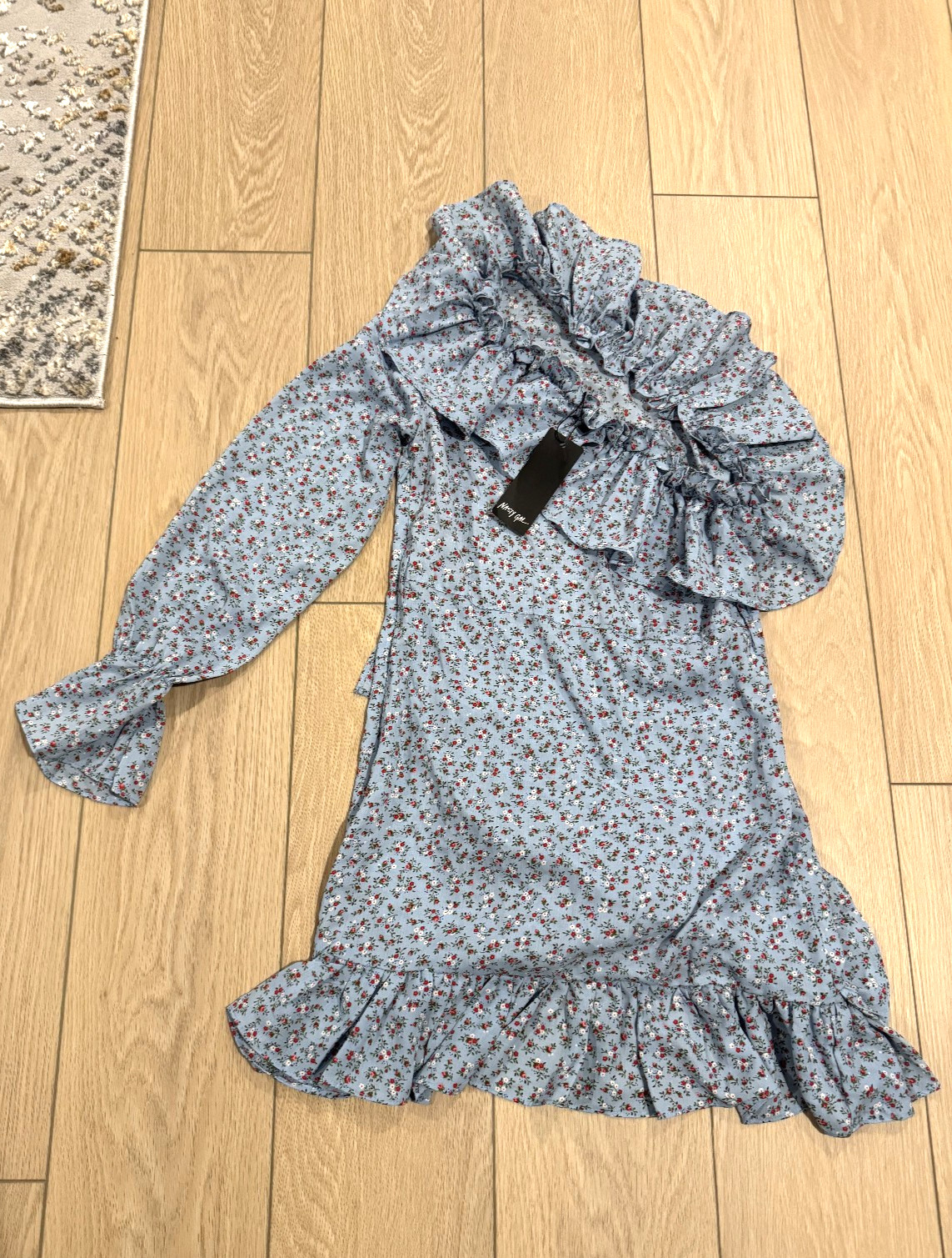 Nasty Gal Women’s Size 6 US | 10 UK Blue Floral Off Shoulder Ruffle Mini Dress