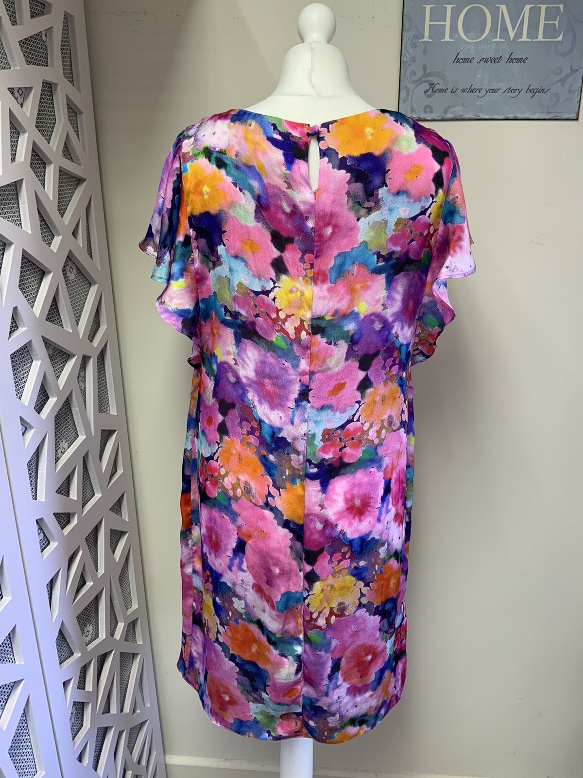 M&Co Dress Size 14 Lightweight Satin Style Fabric Short Sleeves