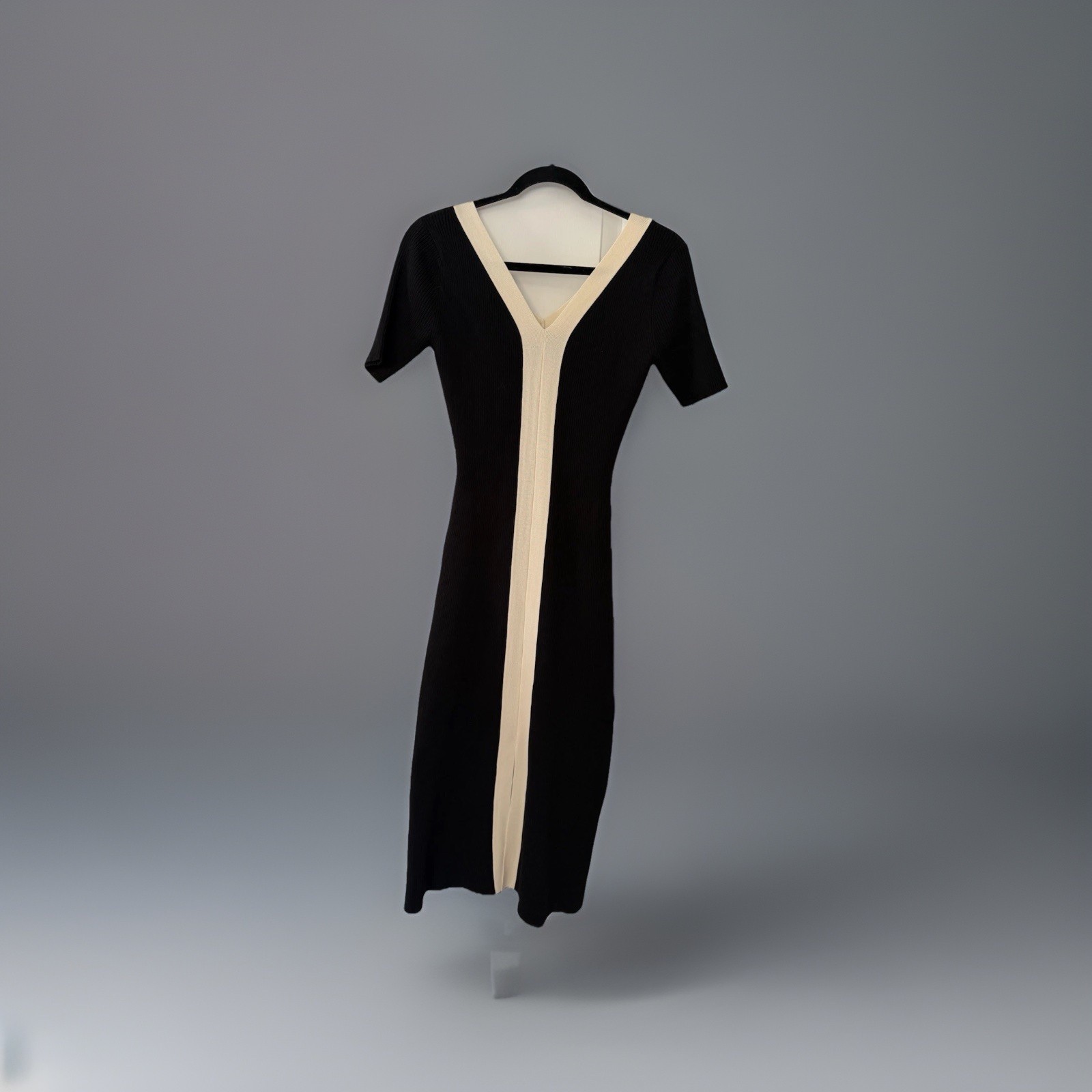 NWT COMMENSE Black & Cream Knit Midi Dress V-Neck Short Sleeve Size XS / S