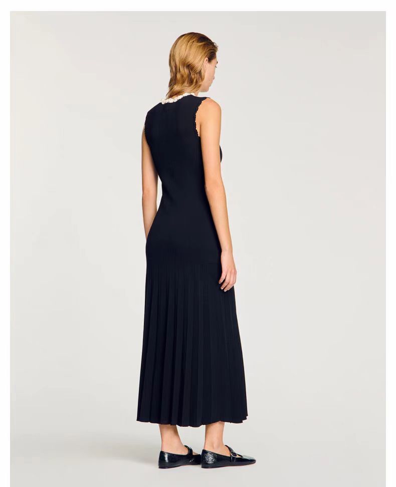 Sandro Flower set pearl Color contrast edging Round neck Sleeveless Dresses